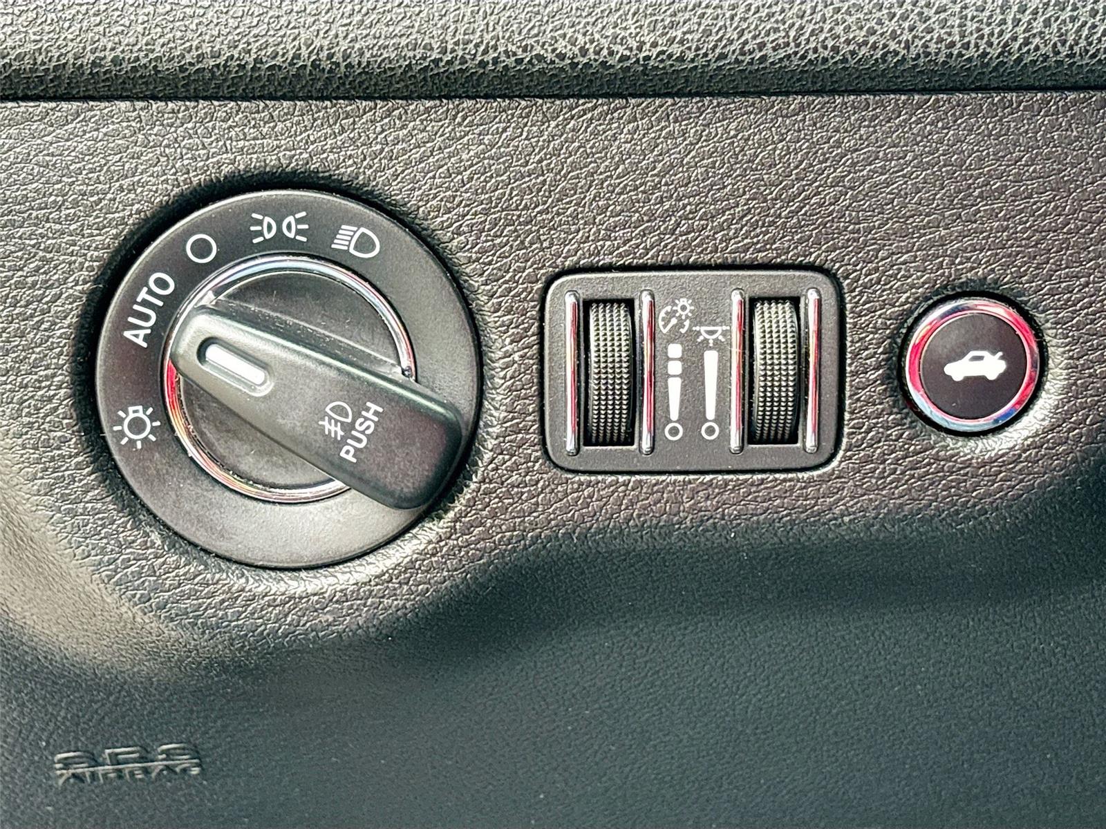 2019 Chrysler 300 300S