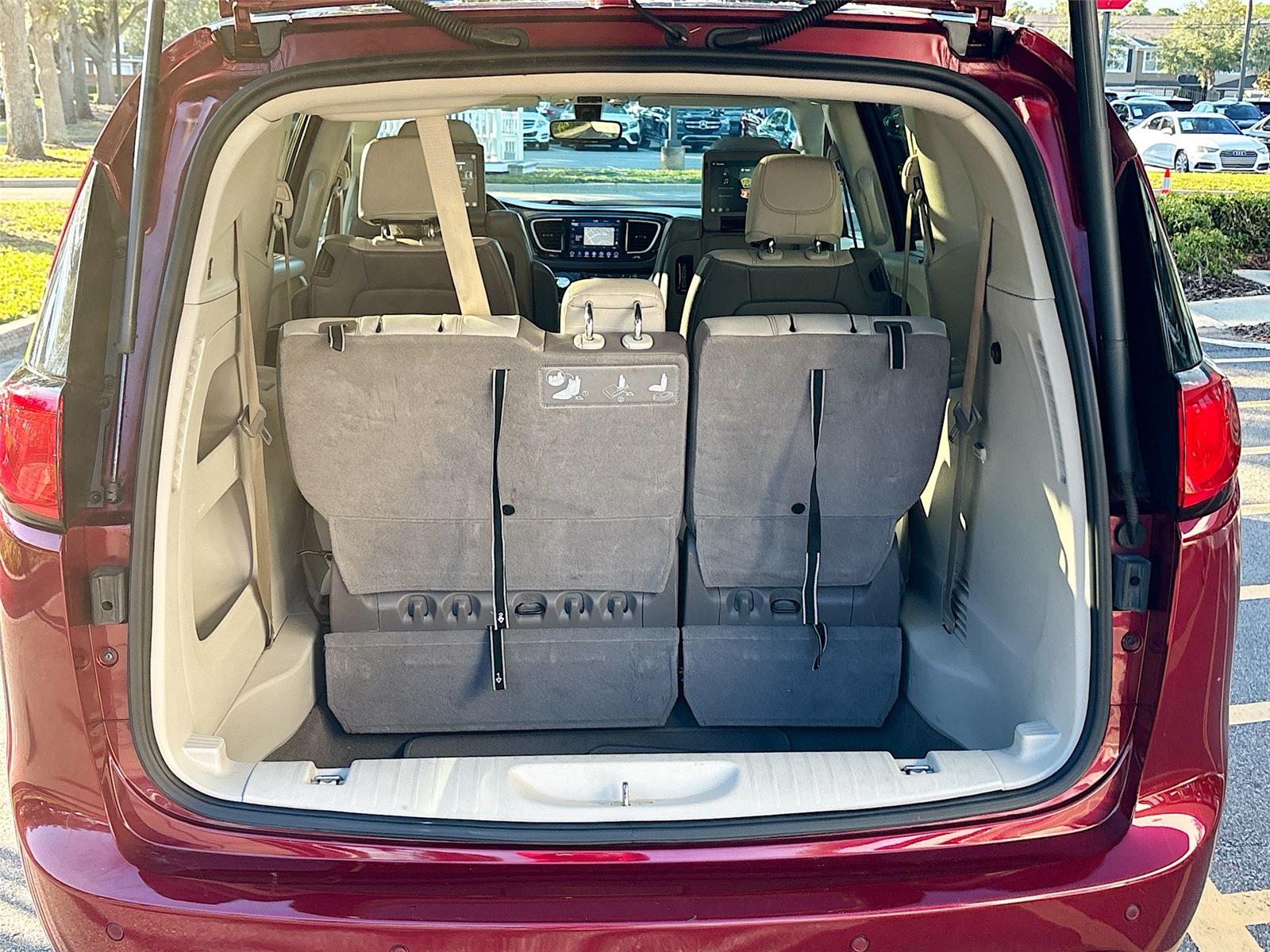 2018 Chrysler Pacifica Touring L Plus