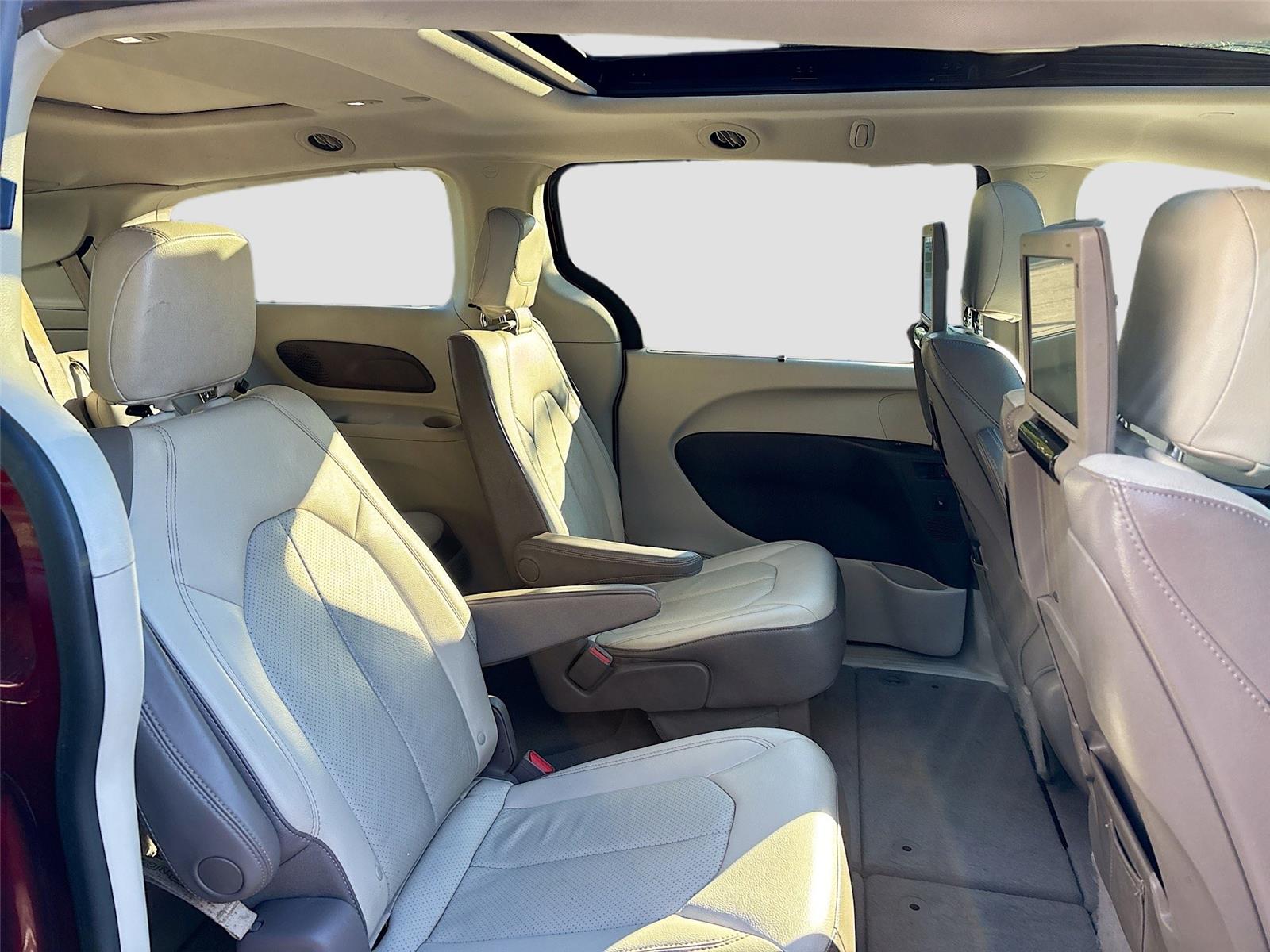 2018 Chrysler Pacifica Touring L Plus