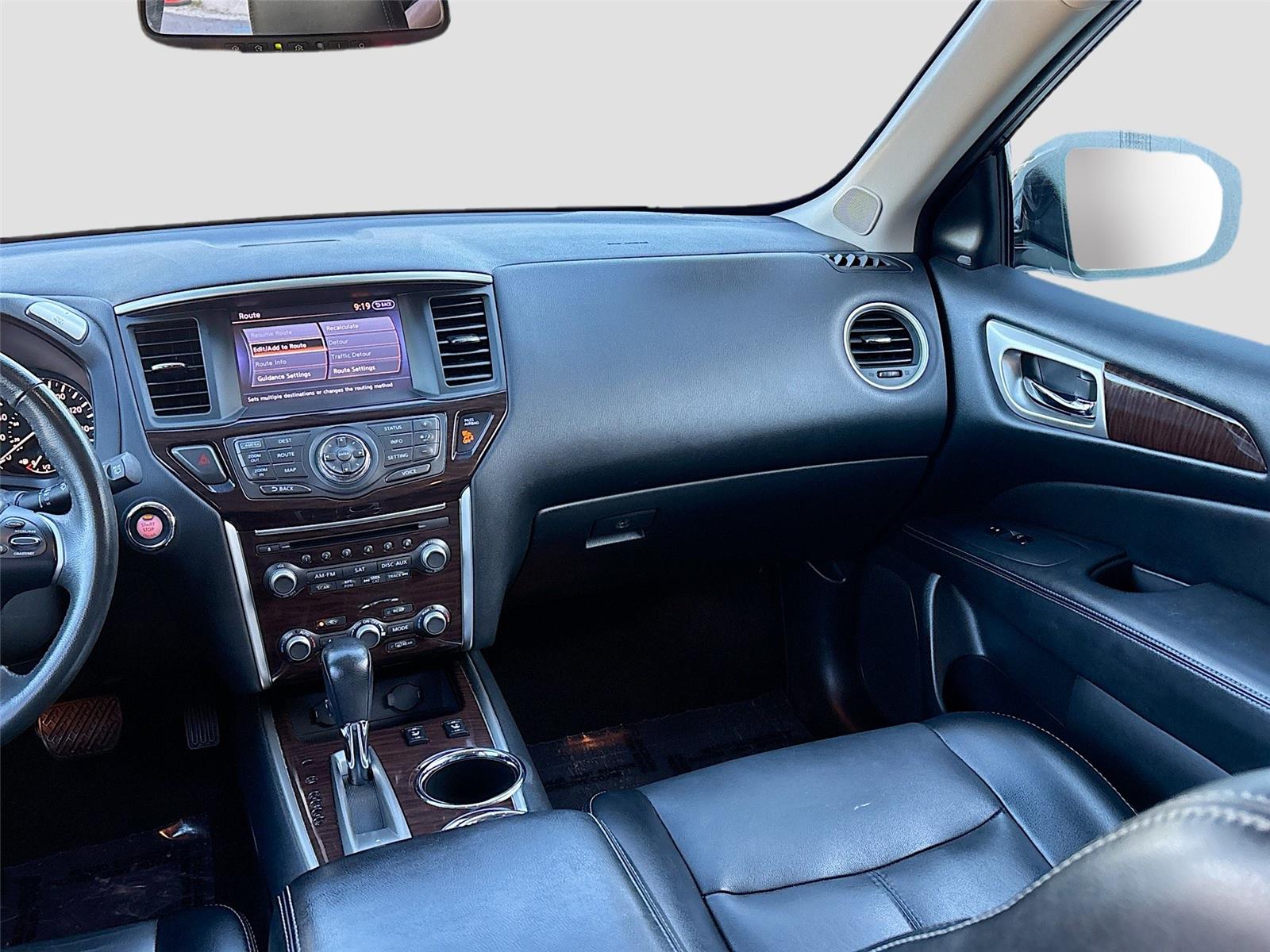 2015 Nissan Pathfinder SL