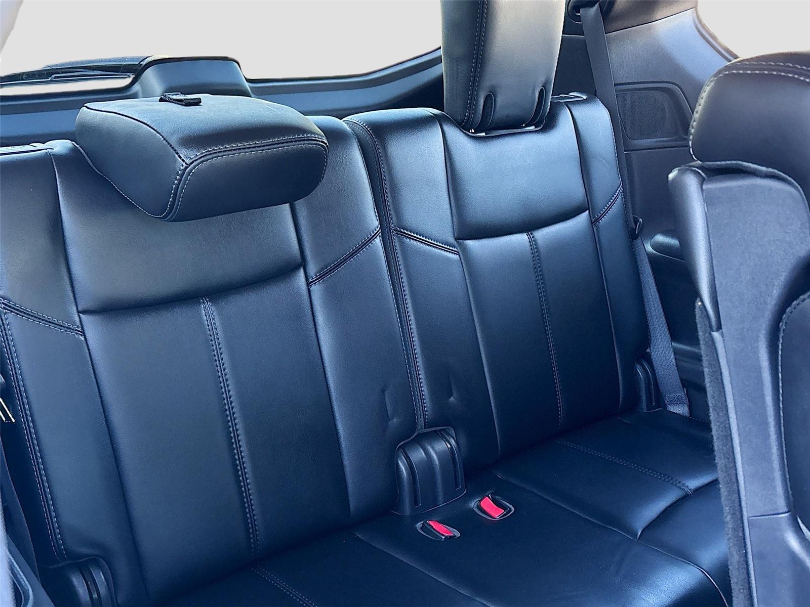 2015 Nissan Pathfinder SL