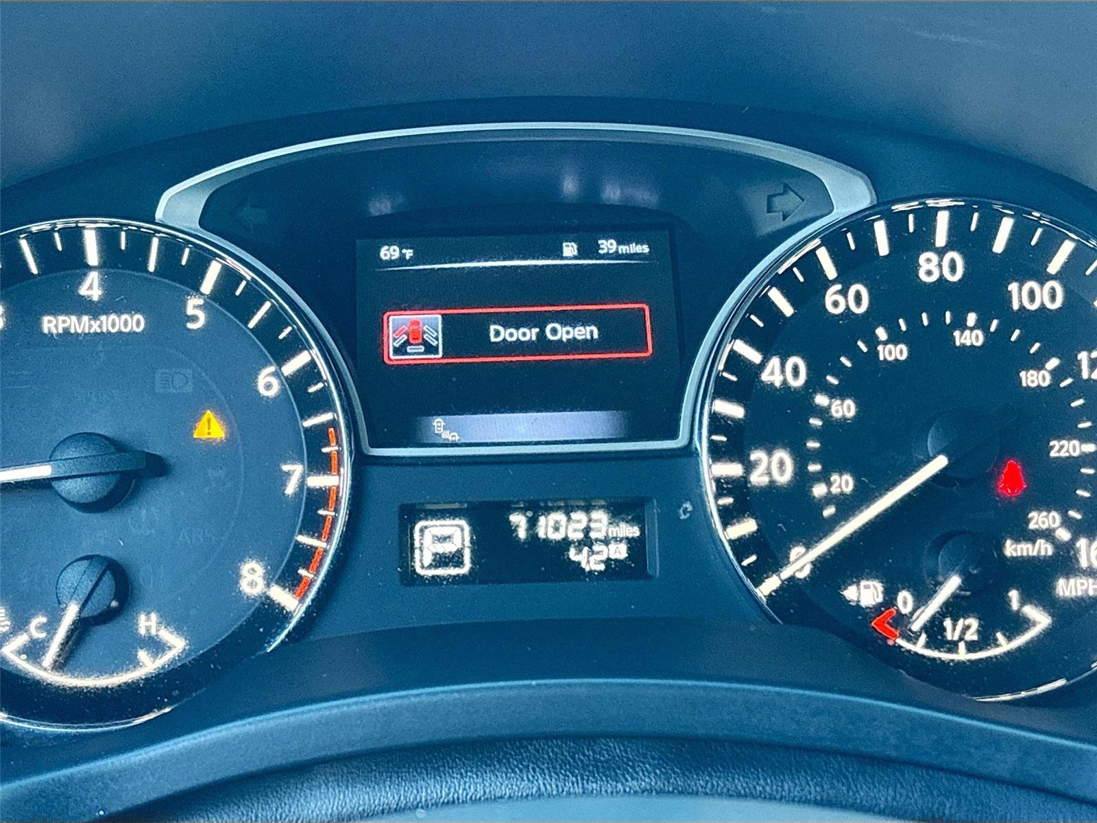 2015 Nissan Pathfinder SL