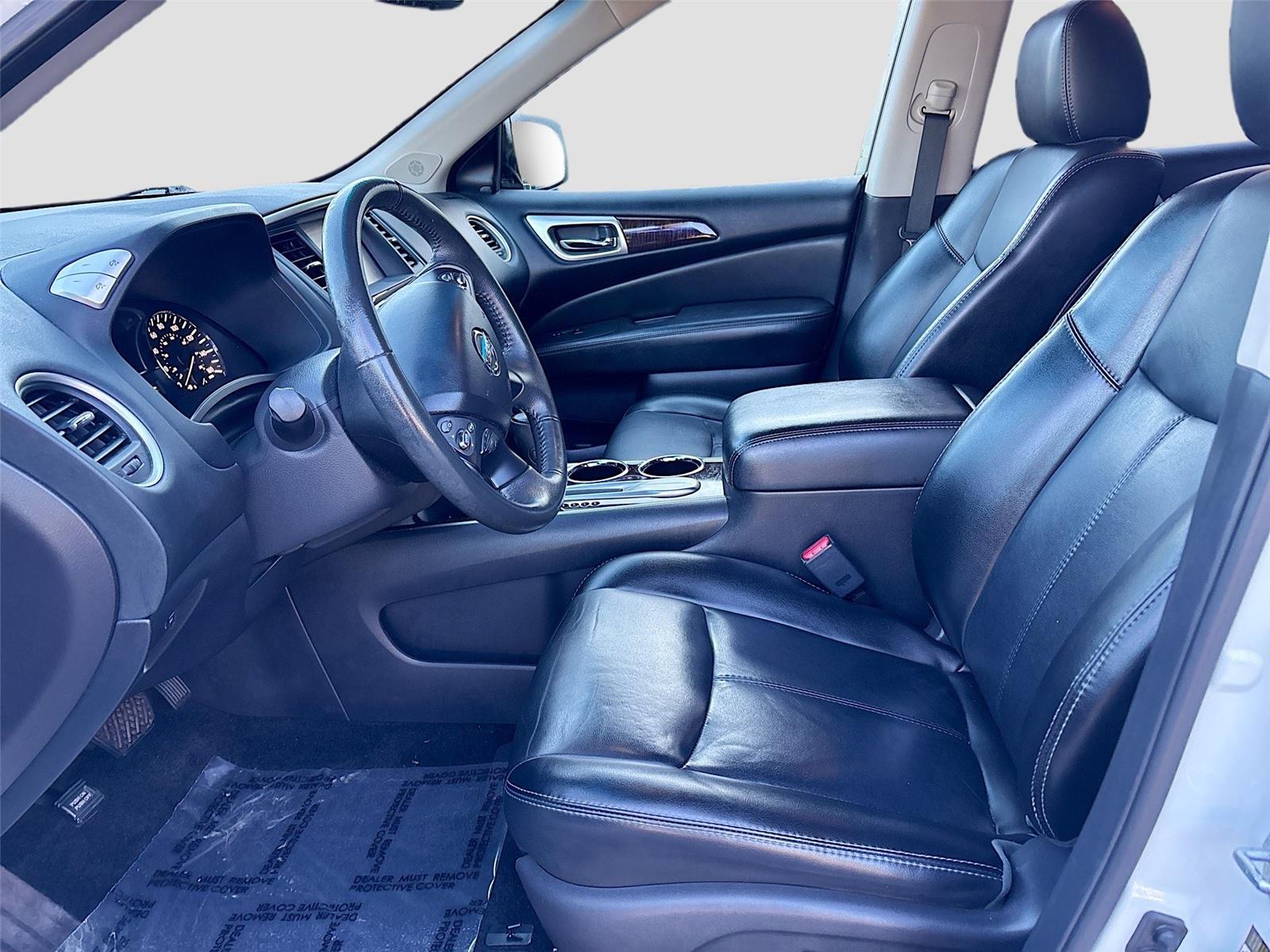 2015 Nissan Pathfinder SL