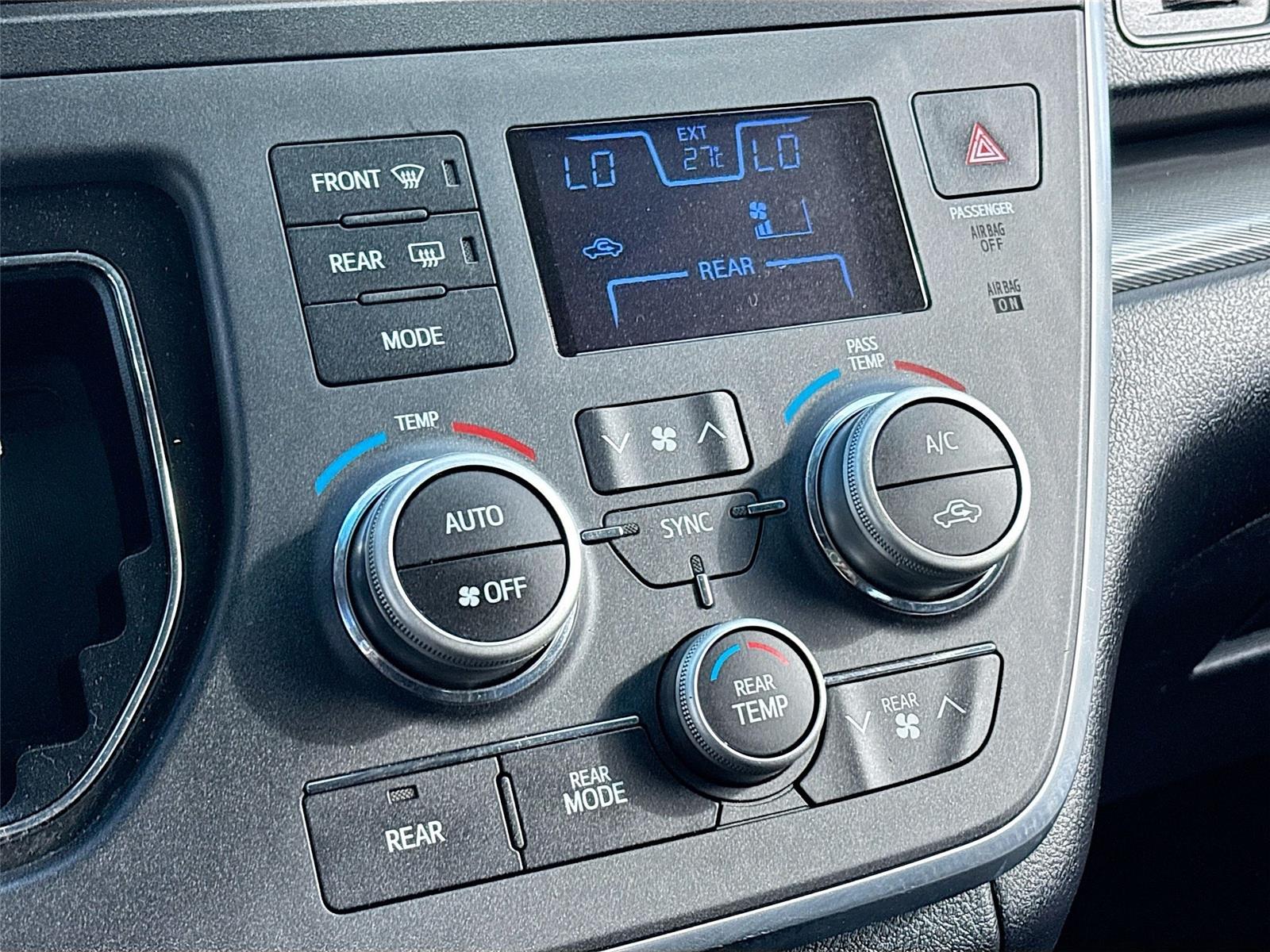 2016 Toyota Sienna SE Premium