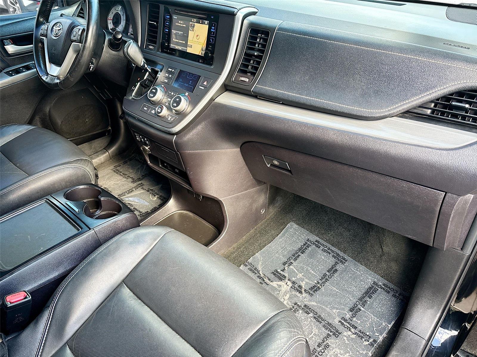 2016 Toyota Sienna SE Premium