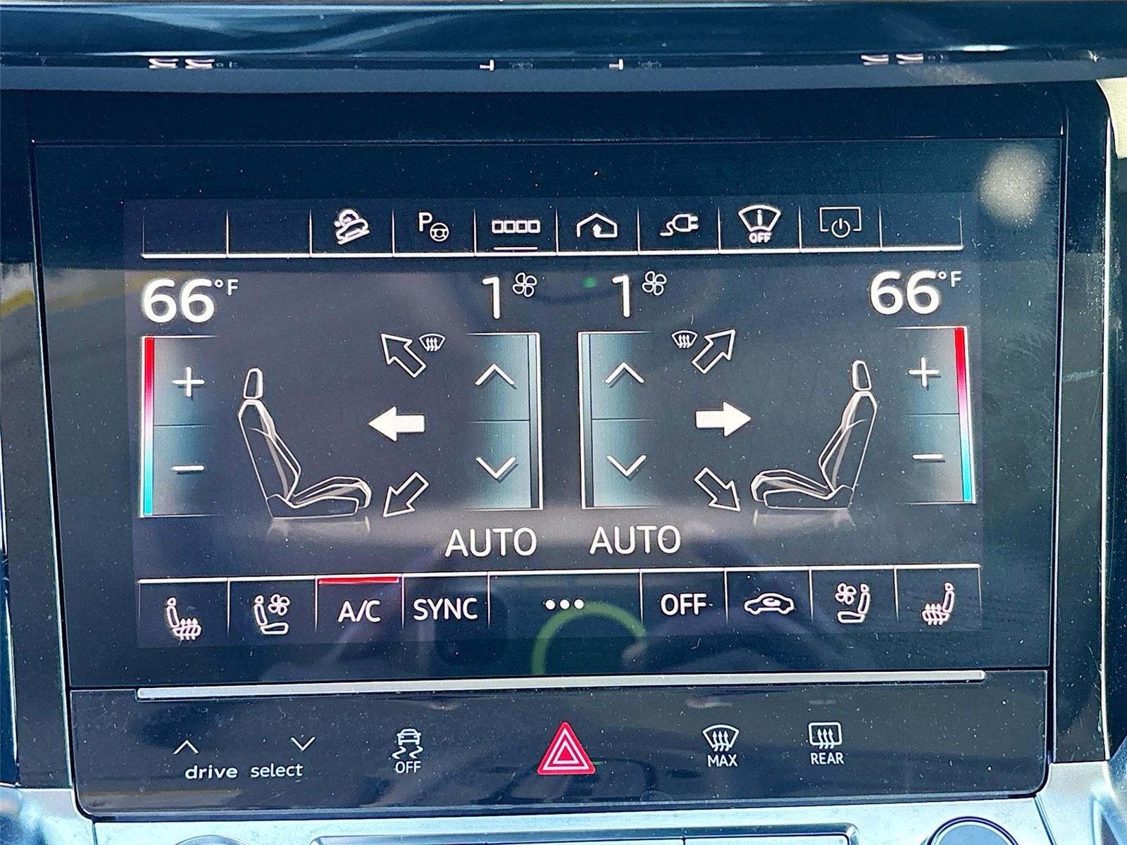 2024 Audi Q8 e-tron Prestige