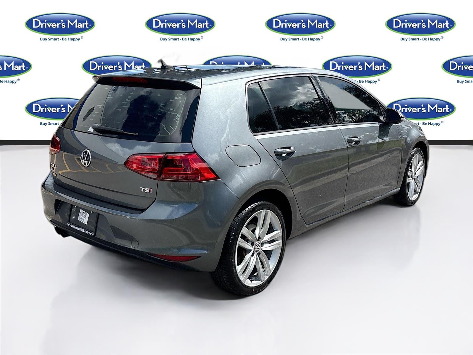 2017 Volkswagen Golf SEL