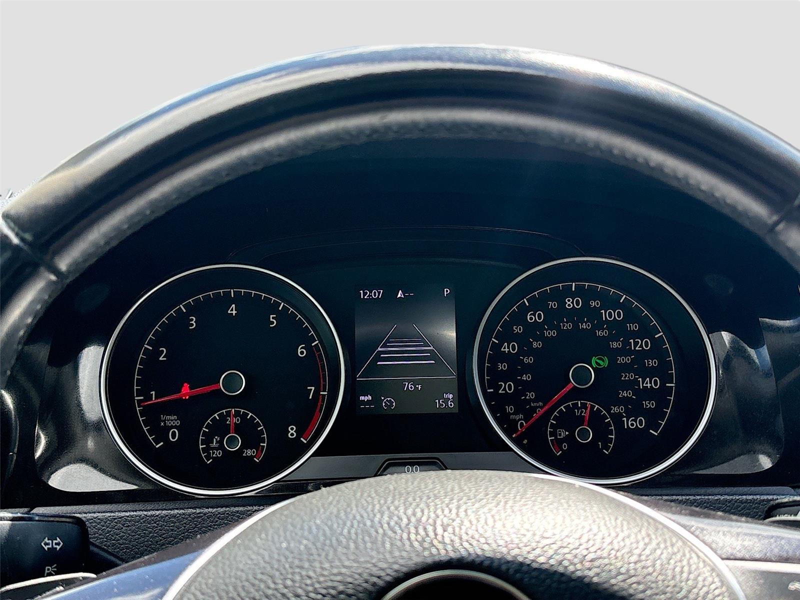 2017 Volkswagen Golf SEL