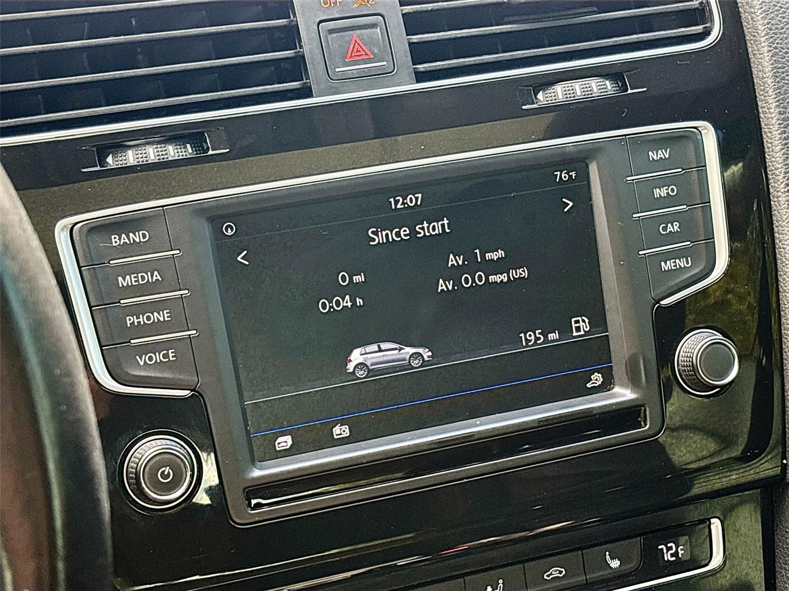 2017 Volkswagen Golf SEL