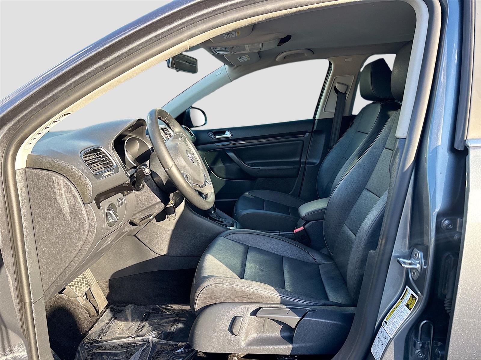 2014 Volkswagen Jetta SportWagen SE