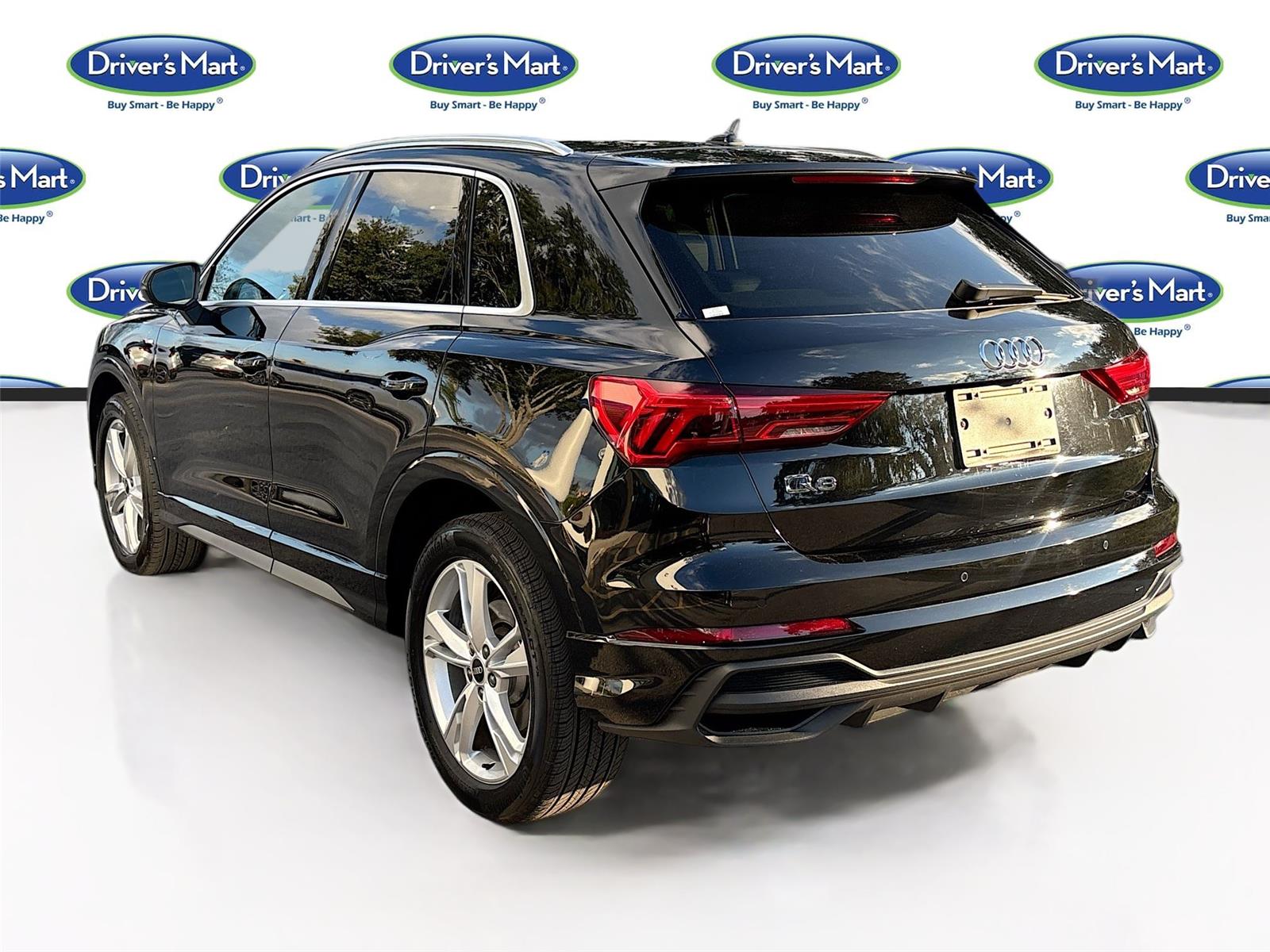 2023 Audi Q3 S line Premium Plus