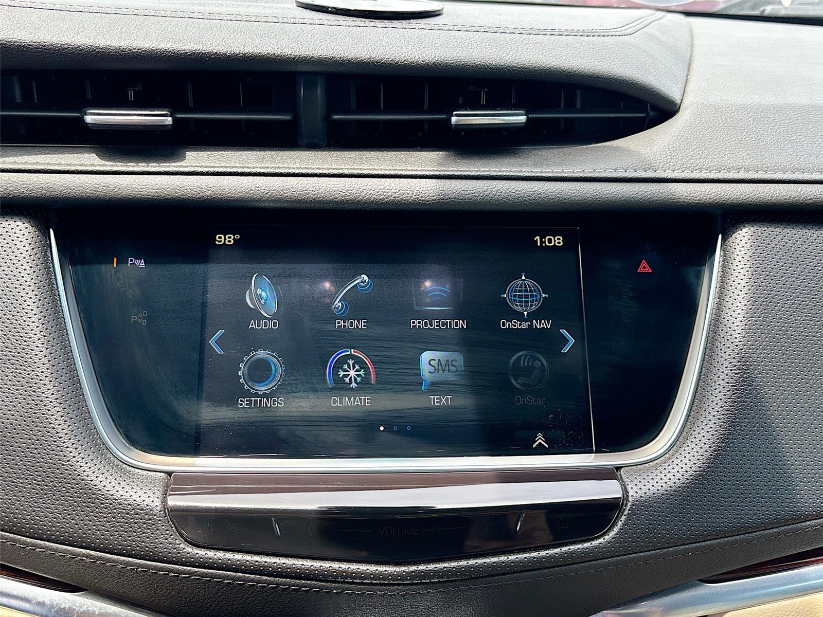 2018 Cadillac XT5 Luxury FWD