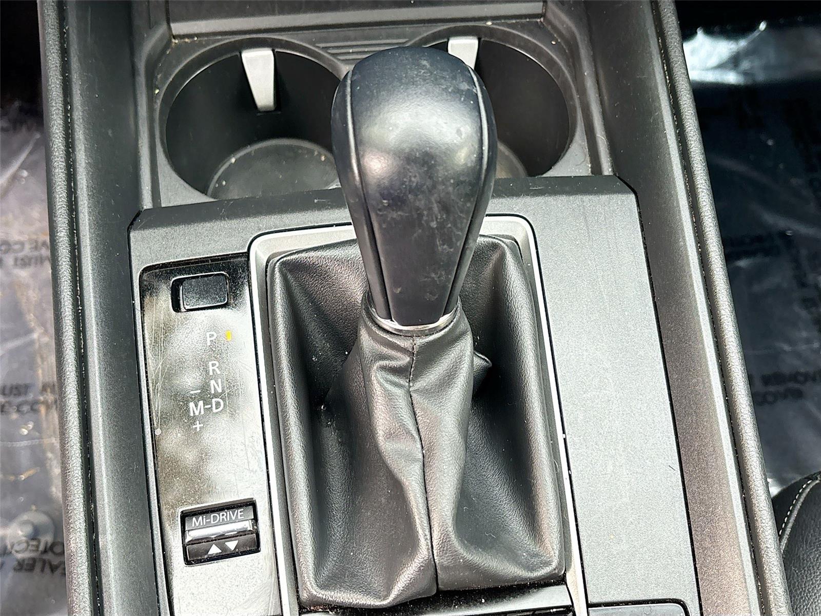 2024 Mazda CX-50 2.5 S Preferred Package