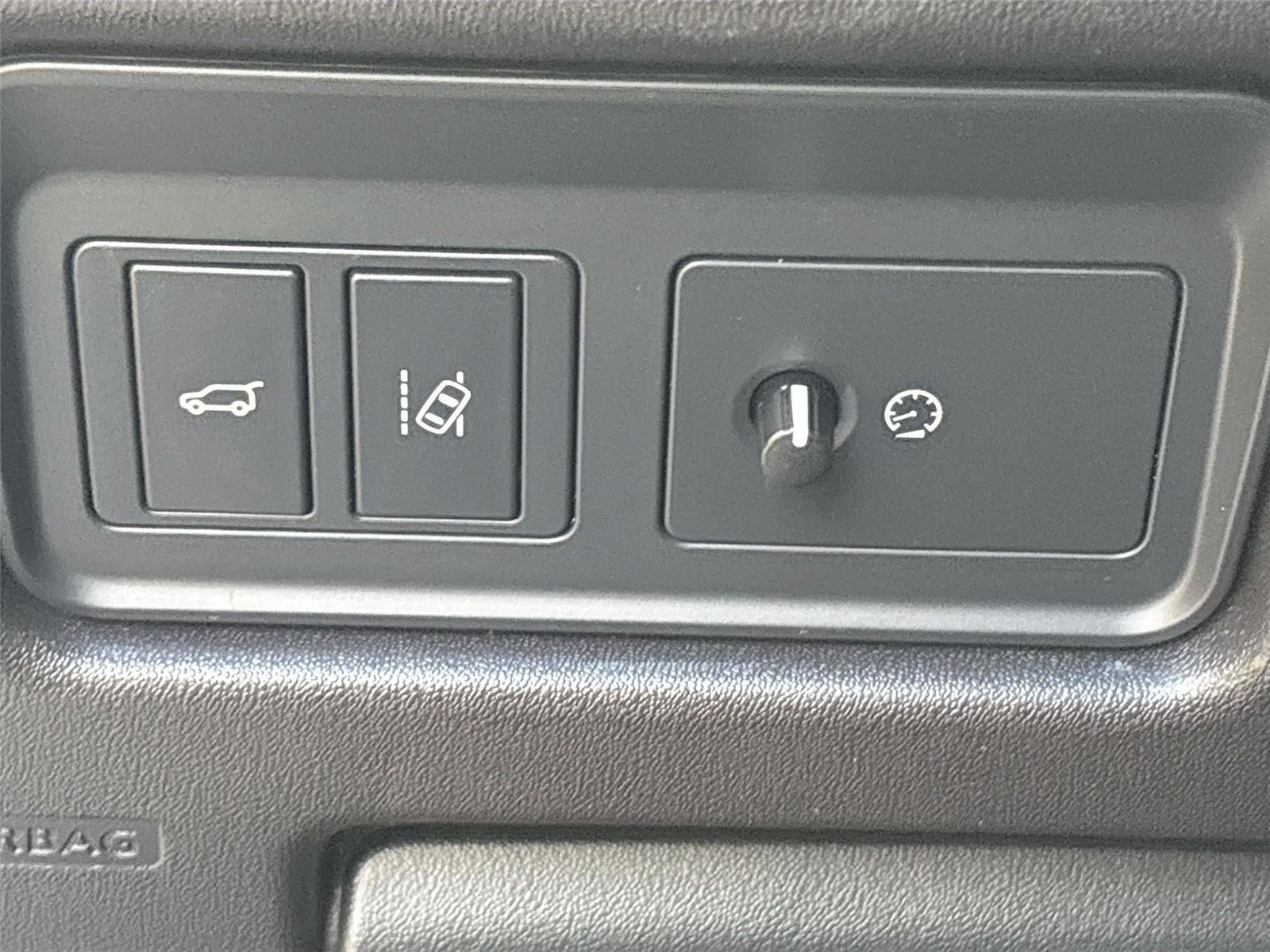 2017 Land Rover Discovery Sport HSE Luxury