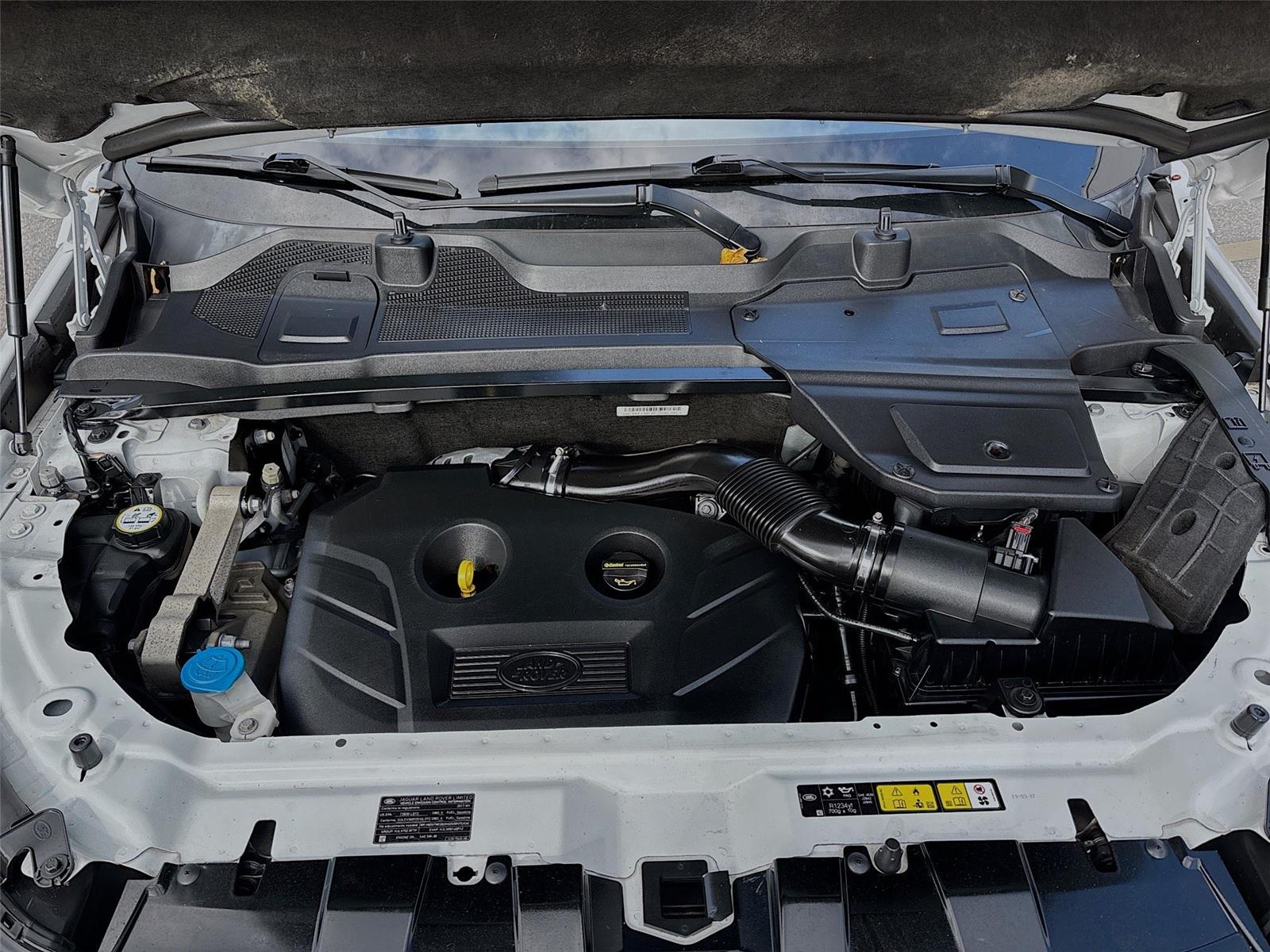 2017 Land Rover Discovery Sport HSE Luxury