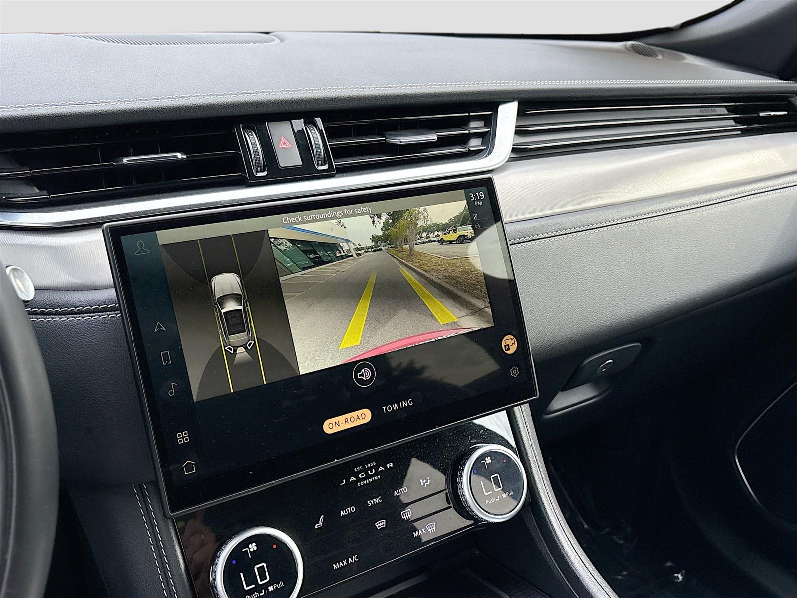 2024 Jaguar F-PACE R-Dynamic S