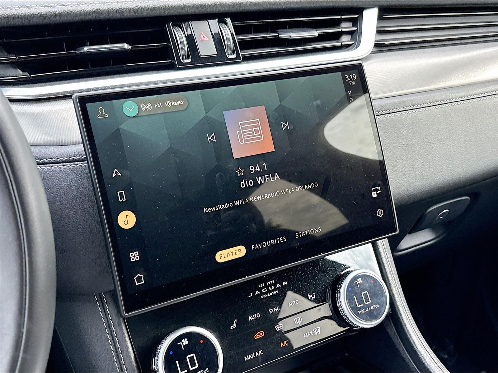 2024 Jaguar F-PACE R-Dynamic S