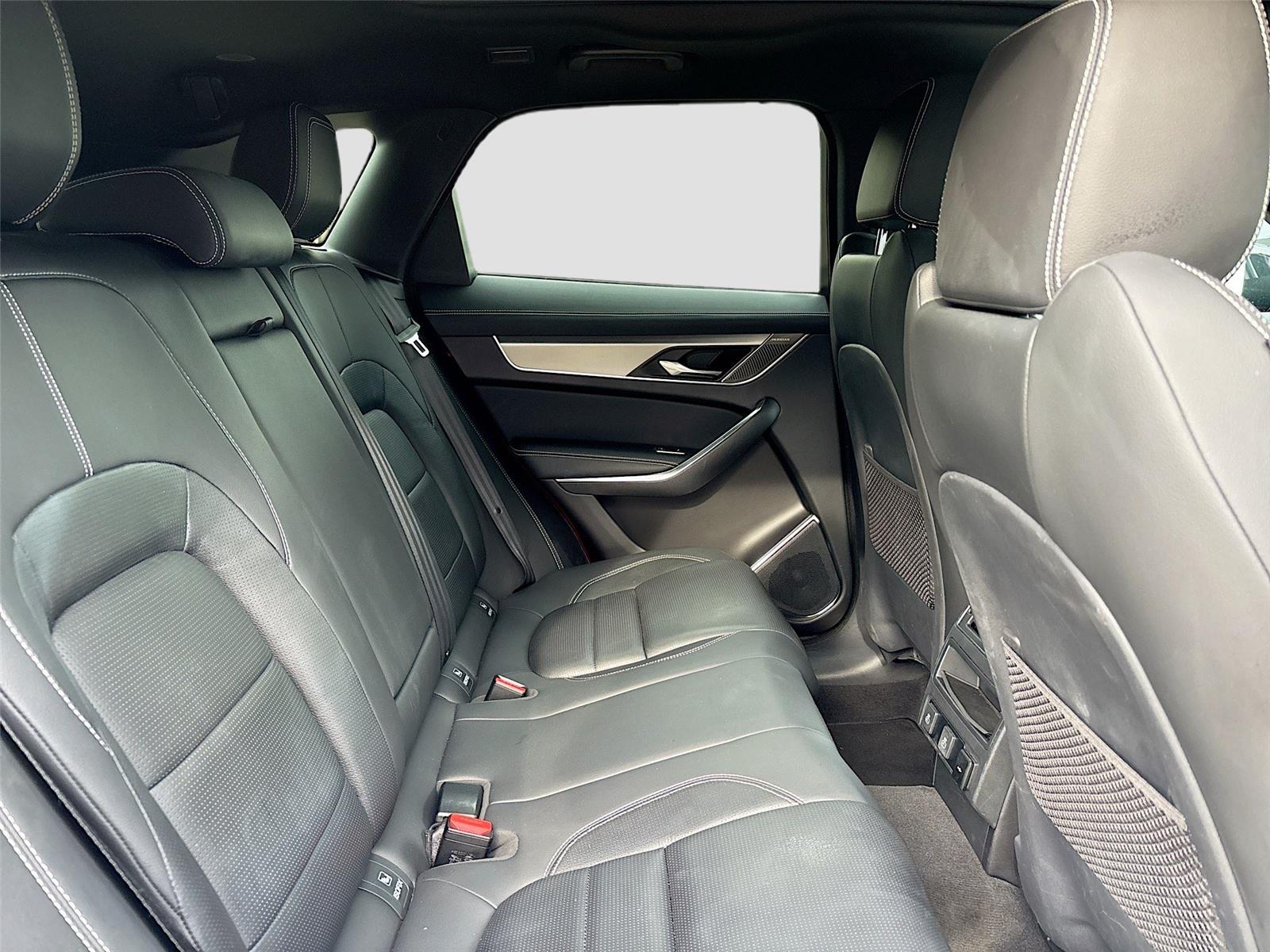 2024 Jaguar F-PACE R-Dynamic S