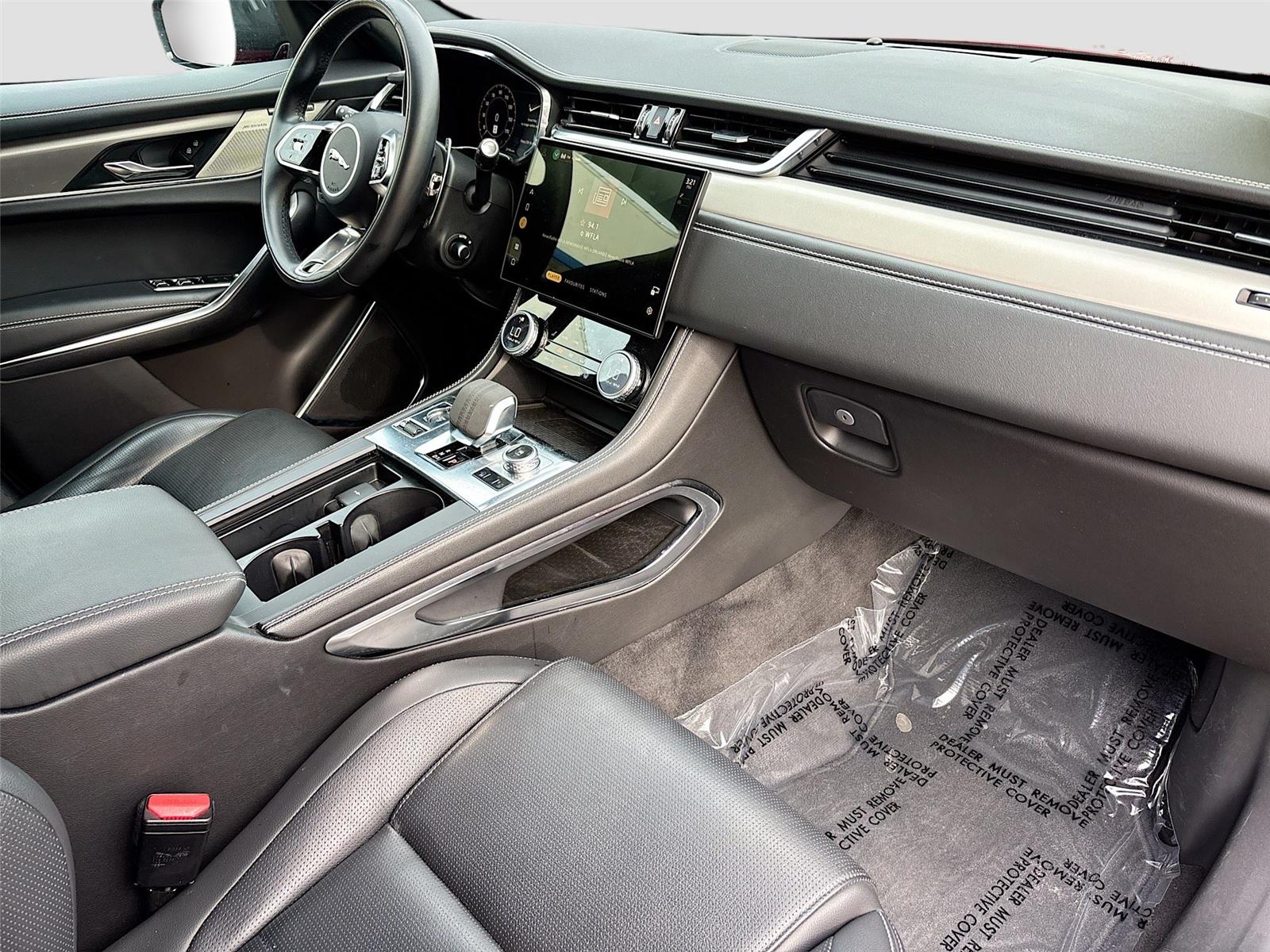 2024 Jaguar F-PACE R-Dynamic S