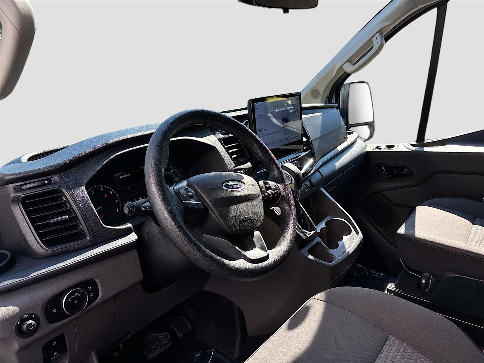 2023 Ford Transit Passenger Wagon XLT