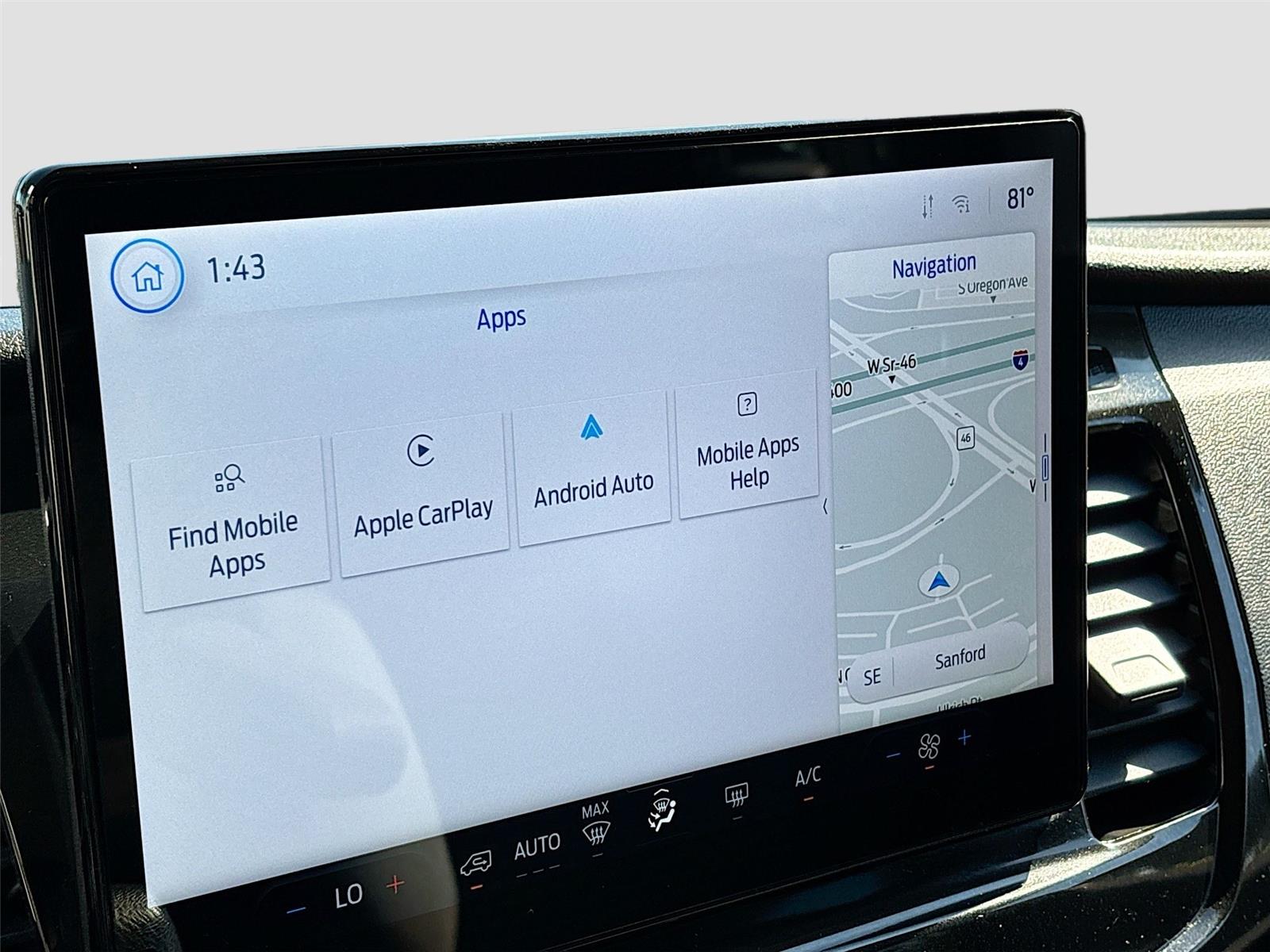 2023 Ford Transit Passenger Wagon XLT