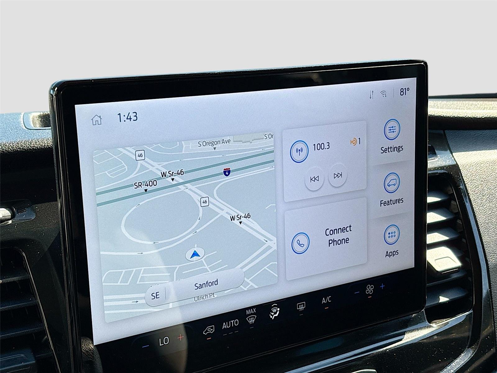 2023 Ford Transit Passenger Wagon XLT