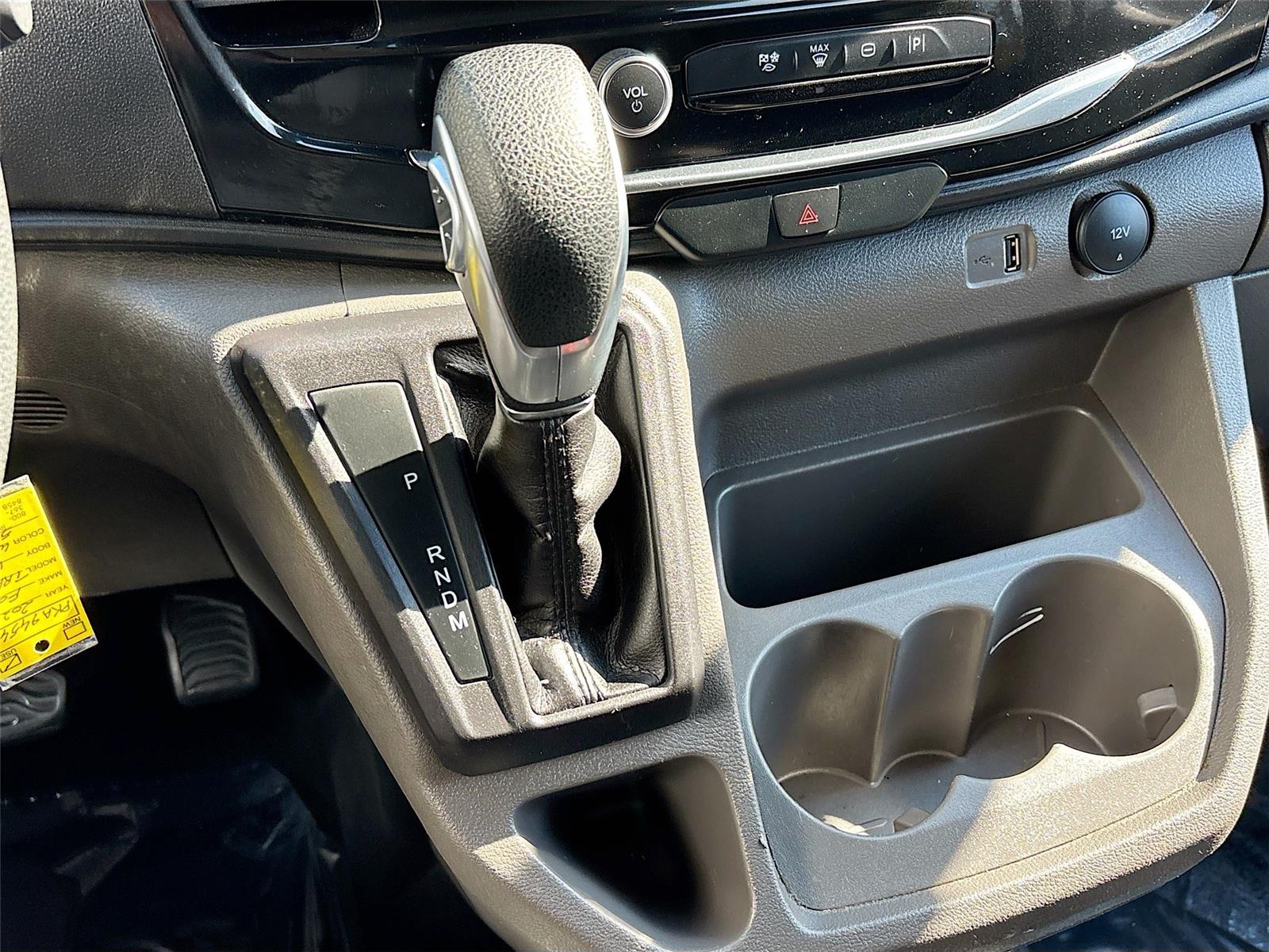 2023 Ford Transit Passenger Wagon XLT