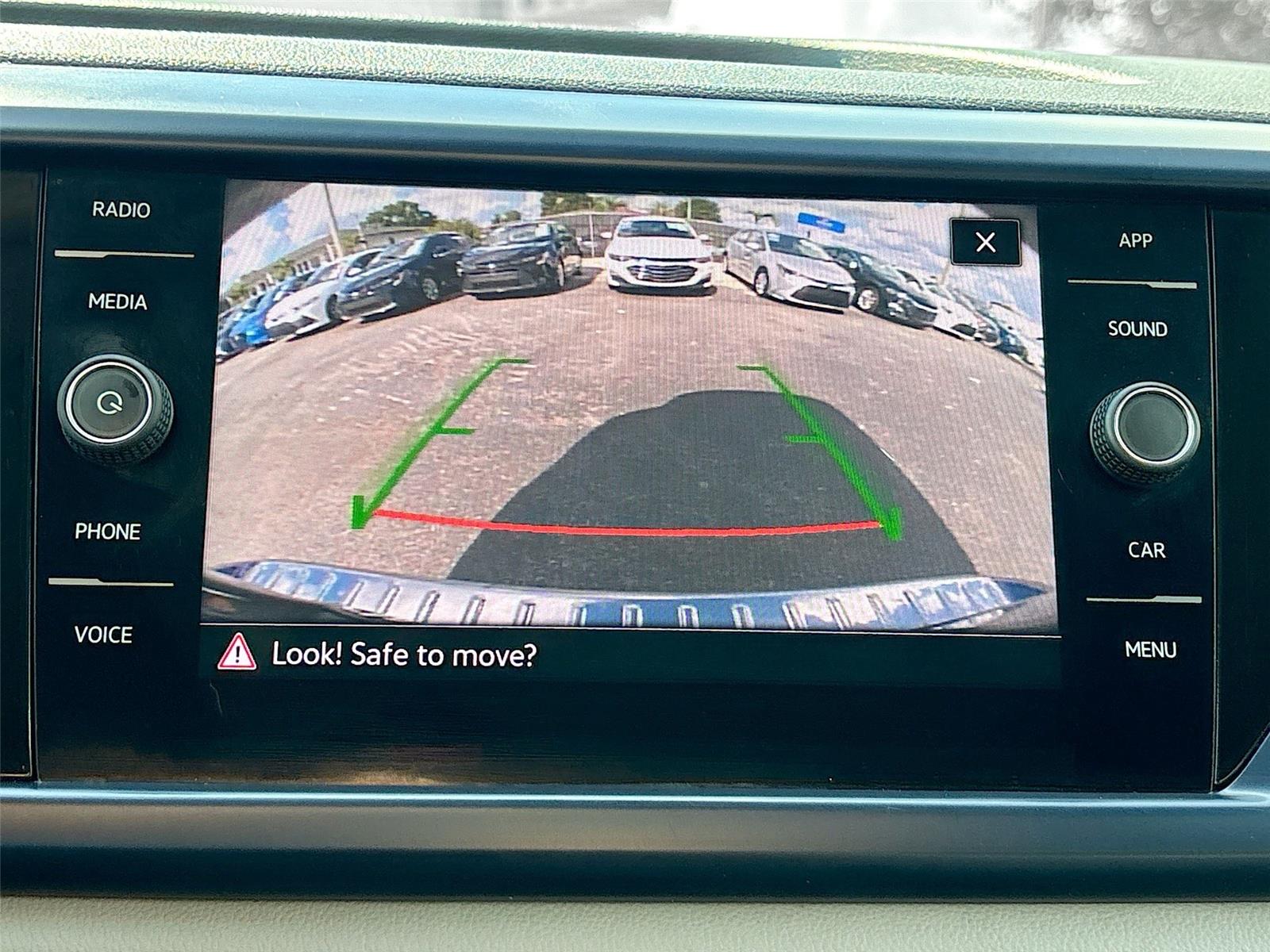 2022 Volkswagen Taos SE