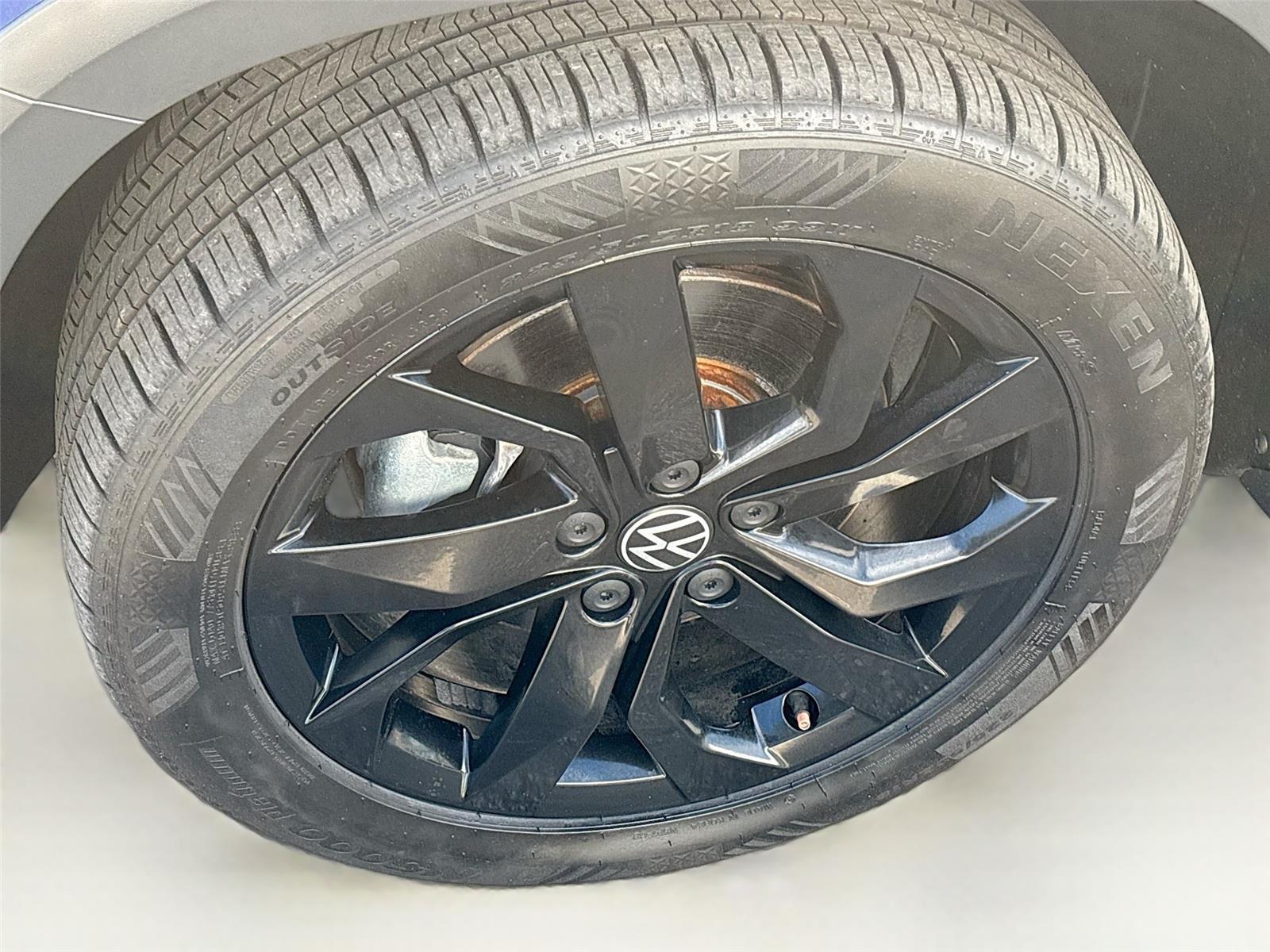 2022 Volkswagen Taos SE