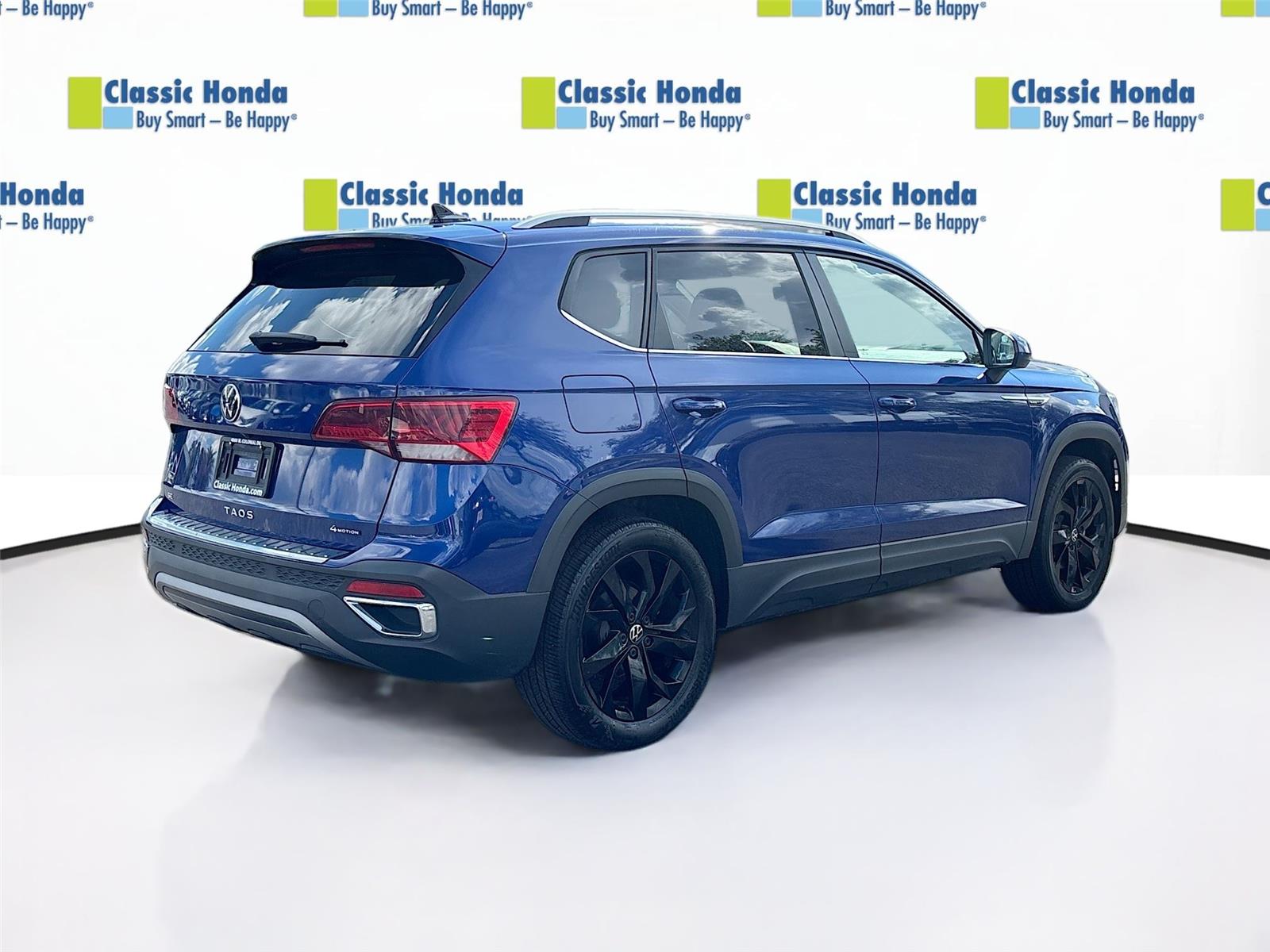 2022 Volkswagen Taos SE