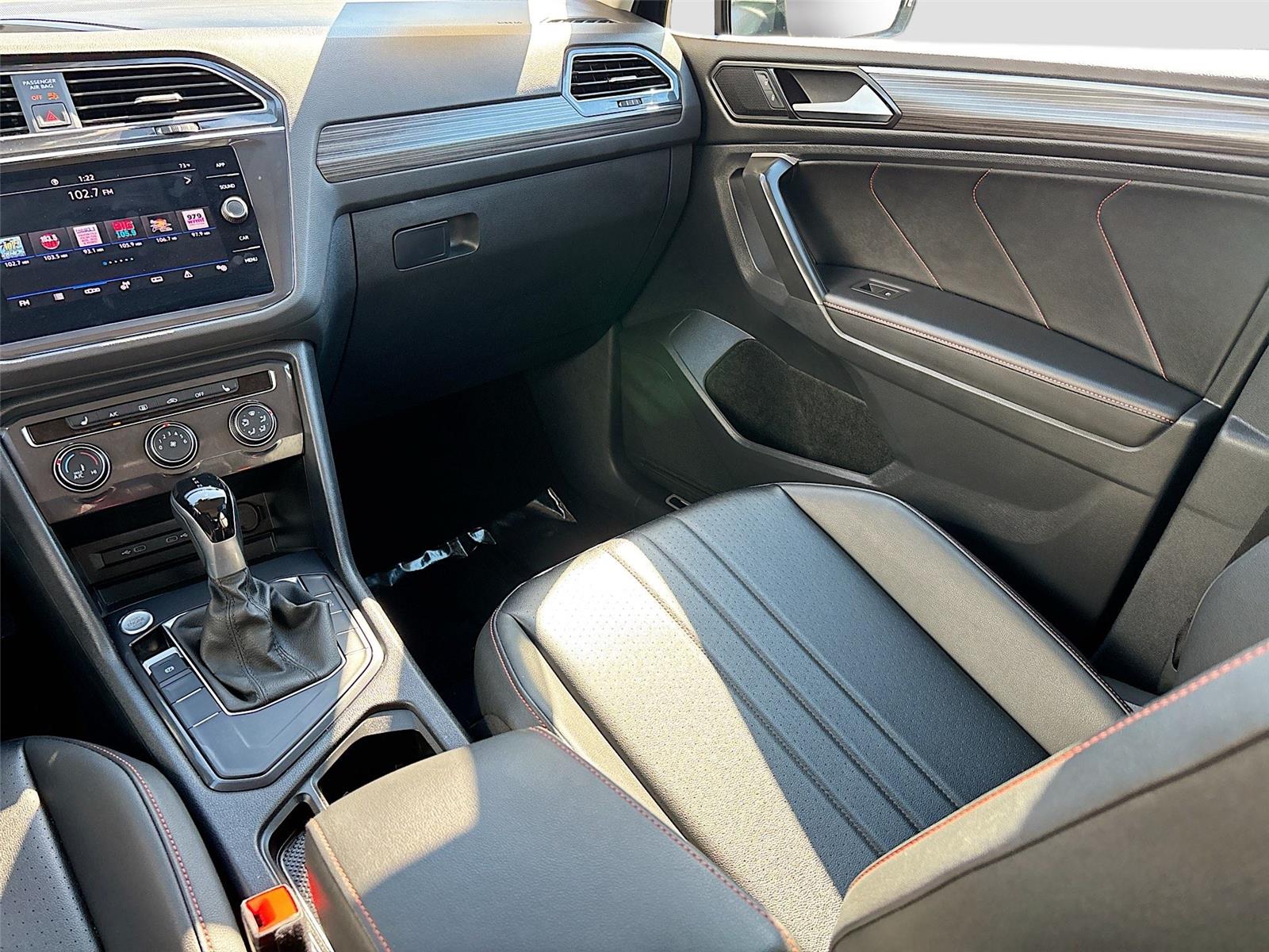 2024 Volkswagen Tiguan SE