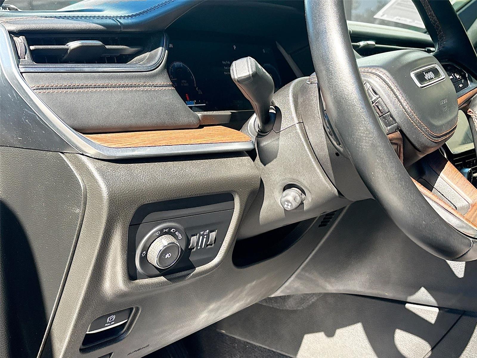 2021 Jeep Grand Cherokee L Summit