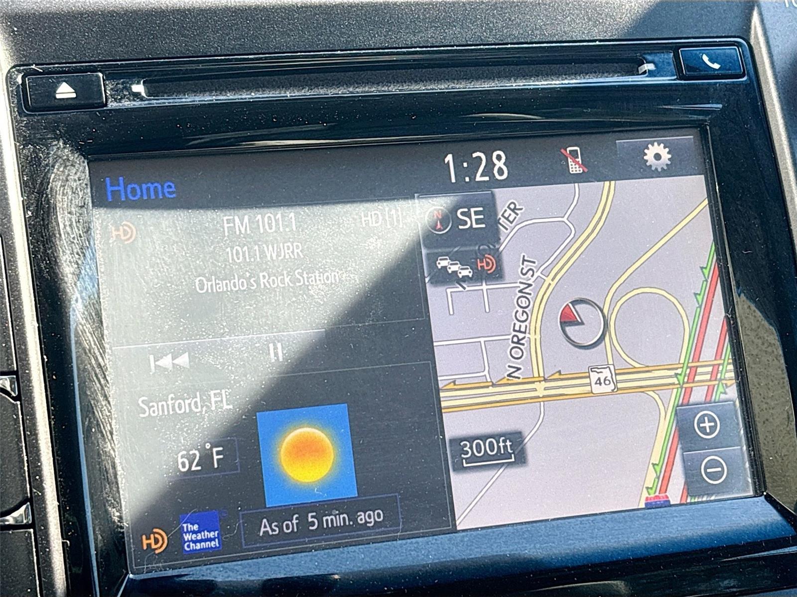 2016 Toyota Camry Hybrid SE