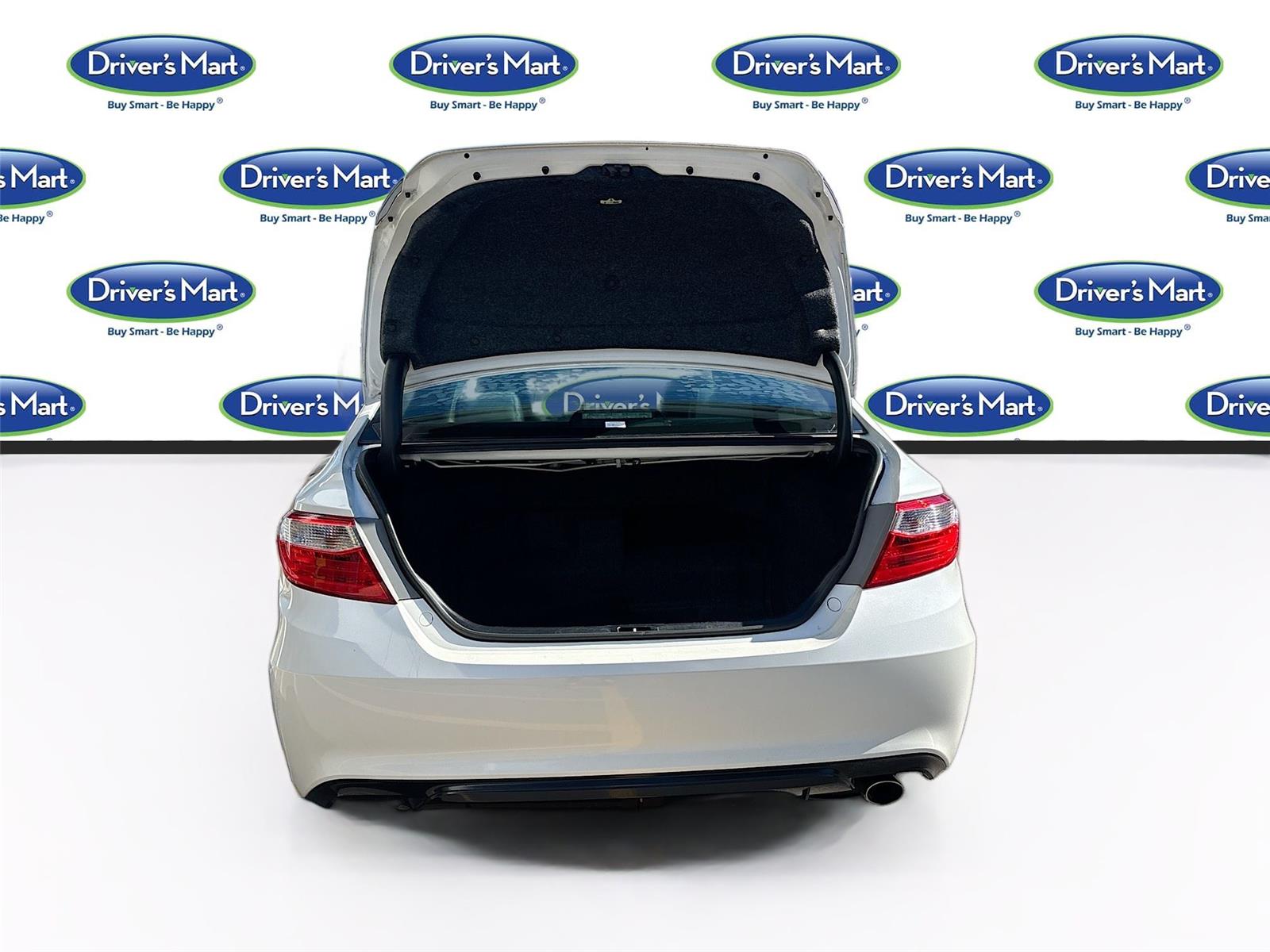 2016 Toyota Camry Hybrid SE