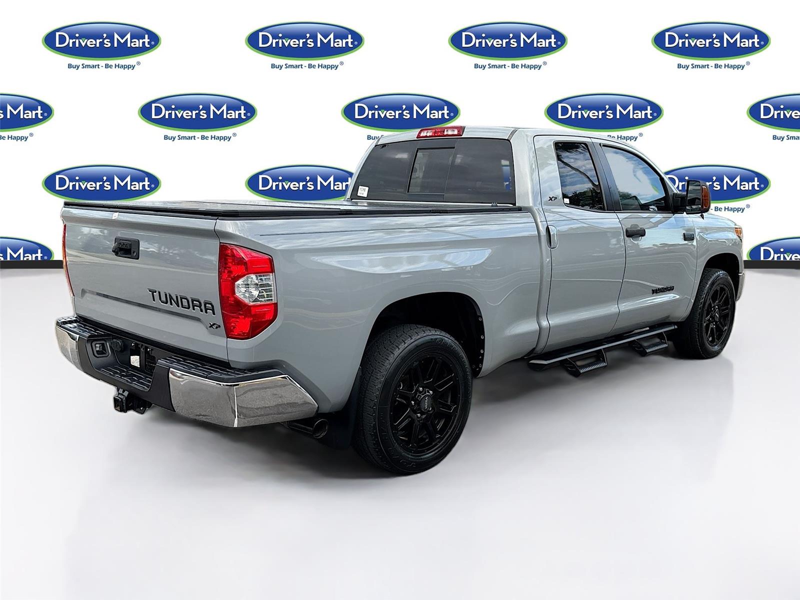 2019 Toyota Tundra SR5 Grade photo 2