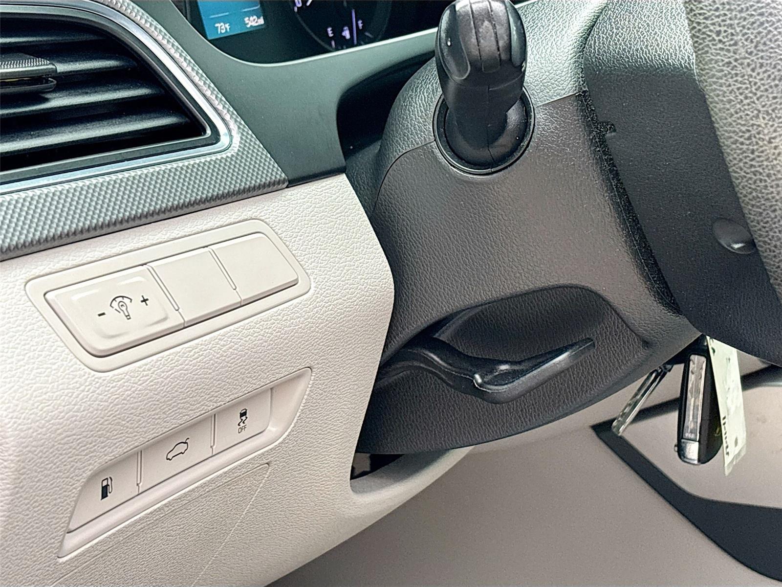 2015 Hyundai Sonata 2.4L SE