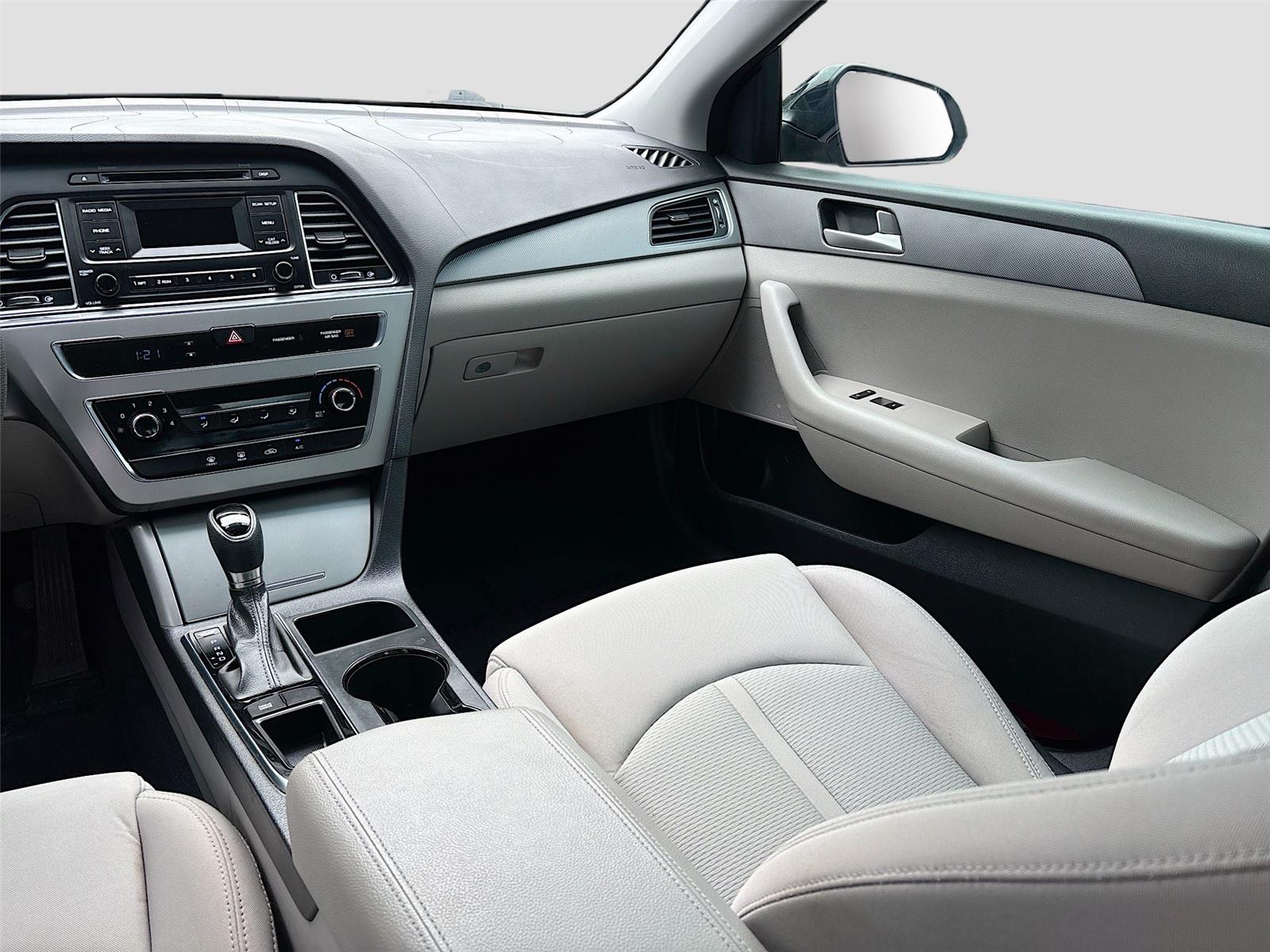 2015 Hyundai Sonata 2.4L SE