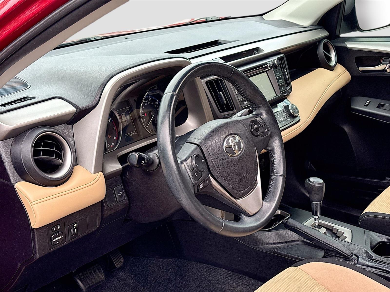 2016 Toyota RAV4 XLE