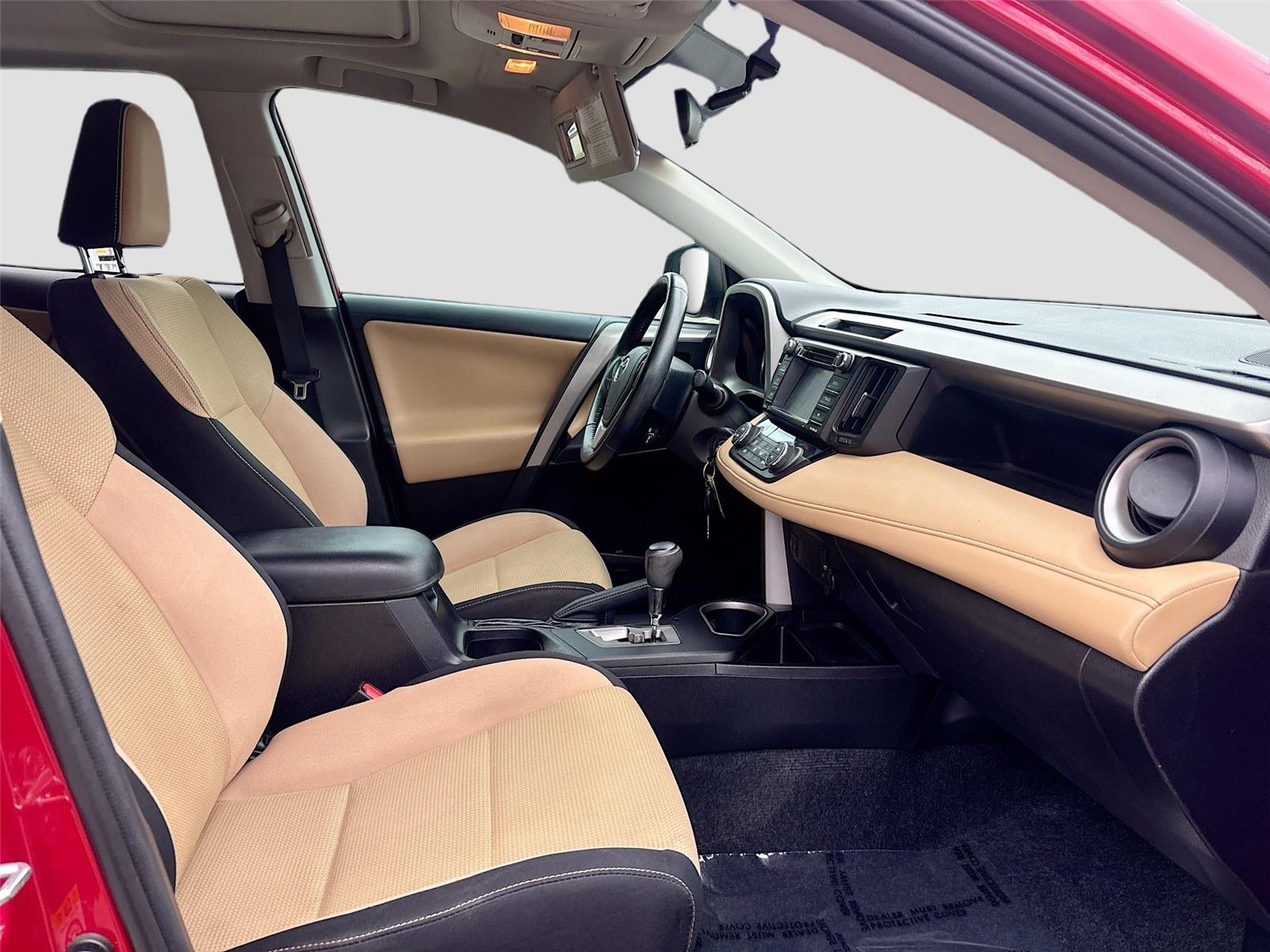 2016 Toyota RAV4 XLE