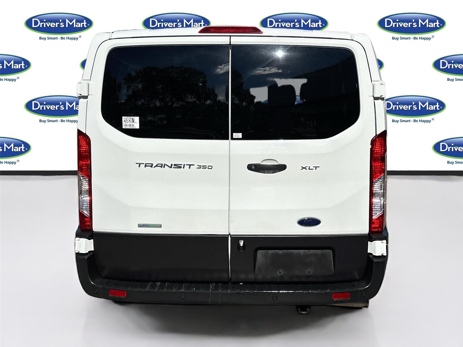 2023 Ford Transit Passenger Wagon XLT