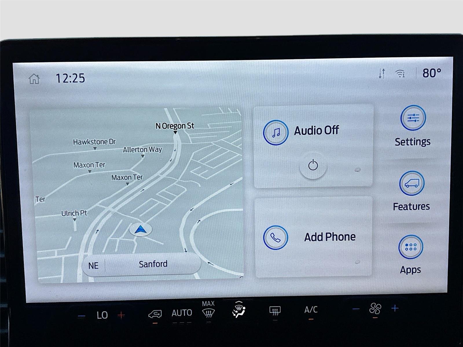 2023 Ford Transit Passenger Wagon XLT