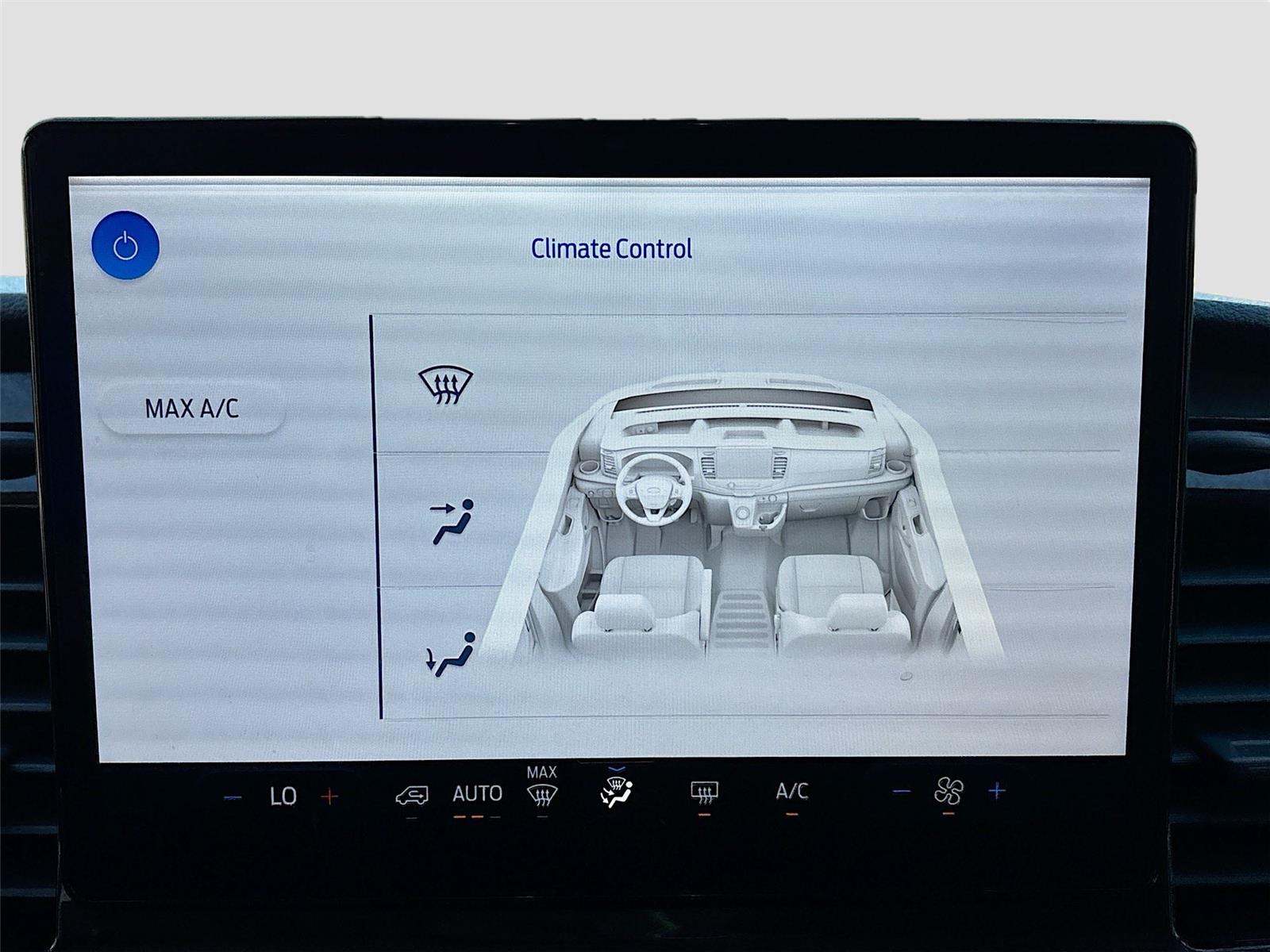 2023 Ford Transit Passenger Wagon XLT