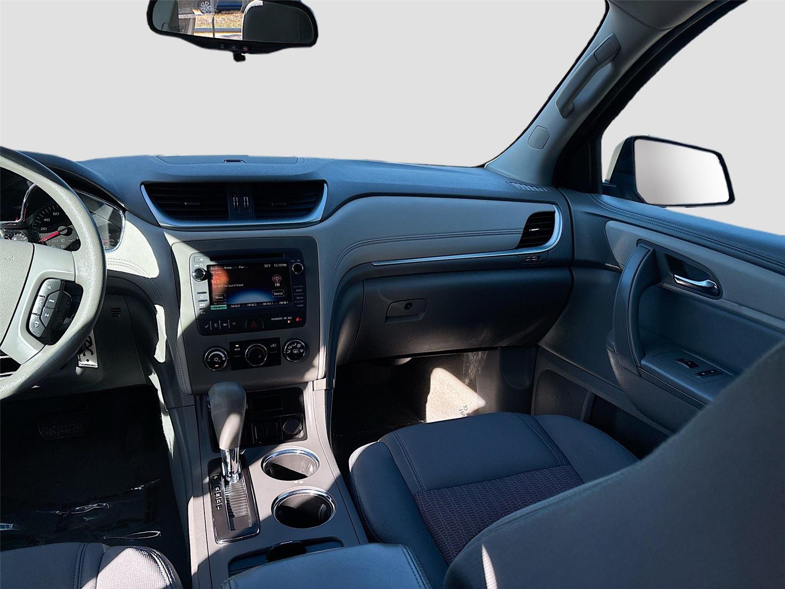 2016 Chevrolet Traverse LS