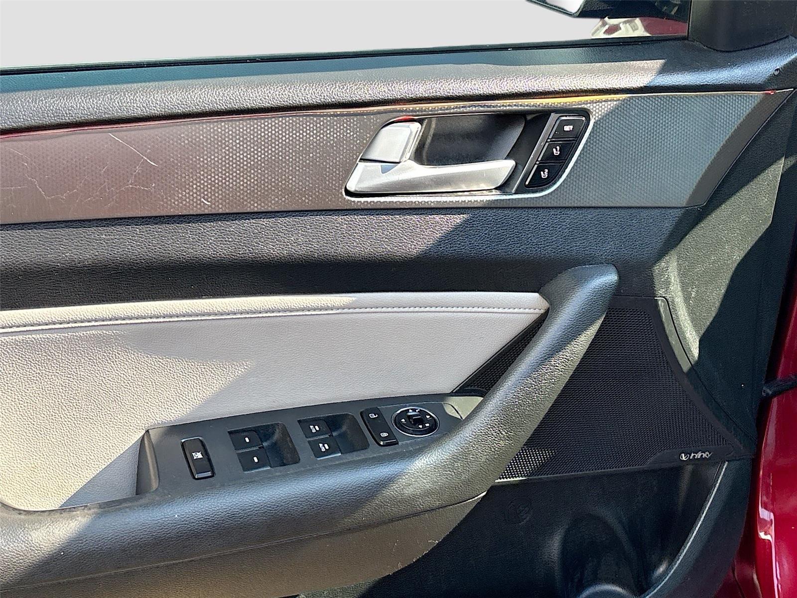 2015 Hyundai Sonata 2.0T Limited