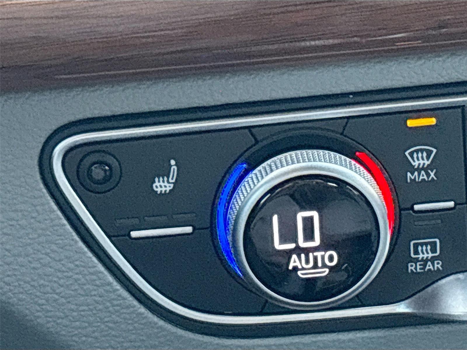 2022 Audi Q5 S line Premium Plus