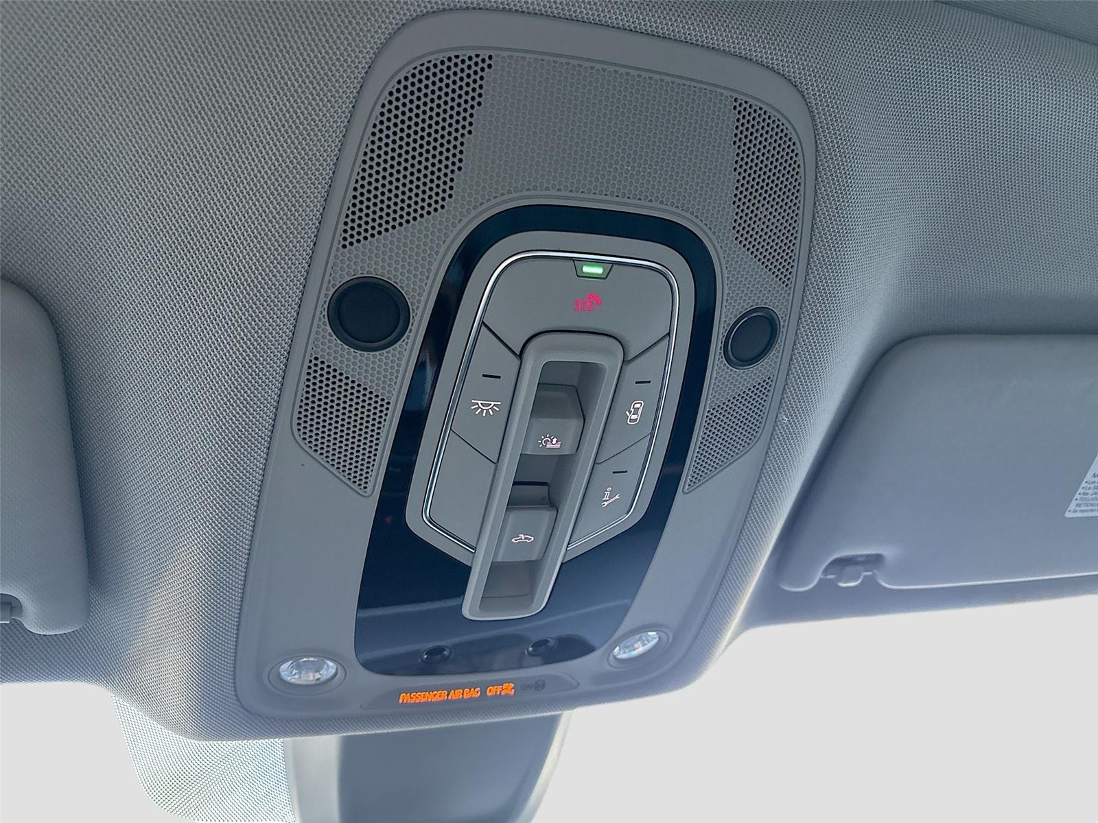 2022 Audi Q5 S line Premium Plus