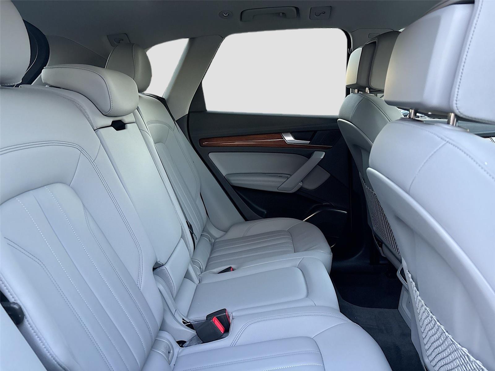 2022 Audi Q5 S line Premium Plus