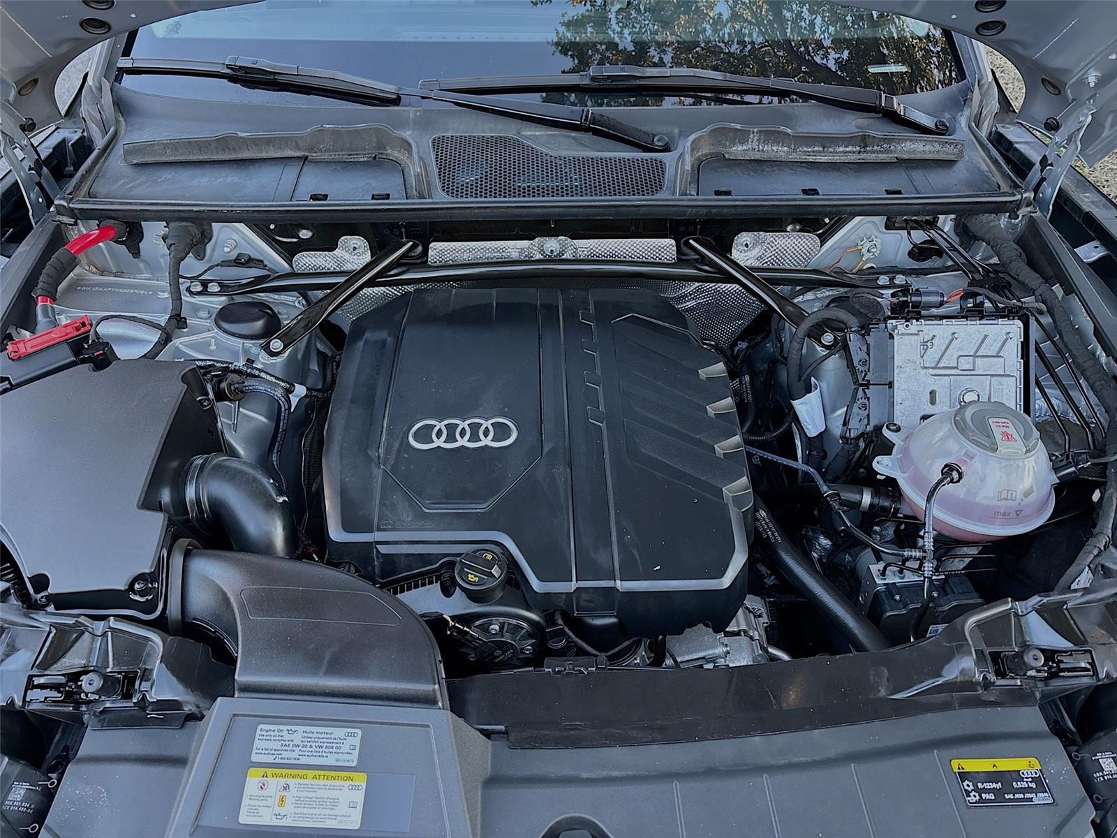 2022 Audi Q5 S line Premium Plus