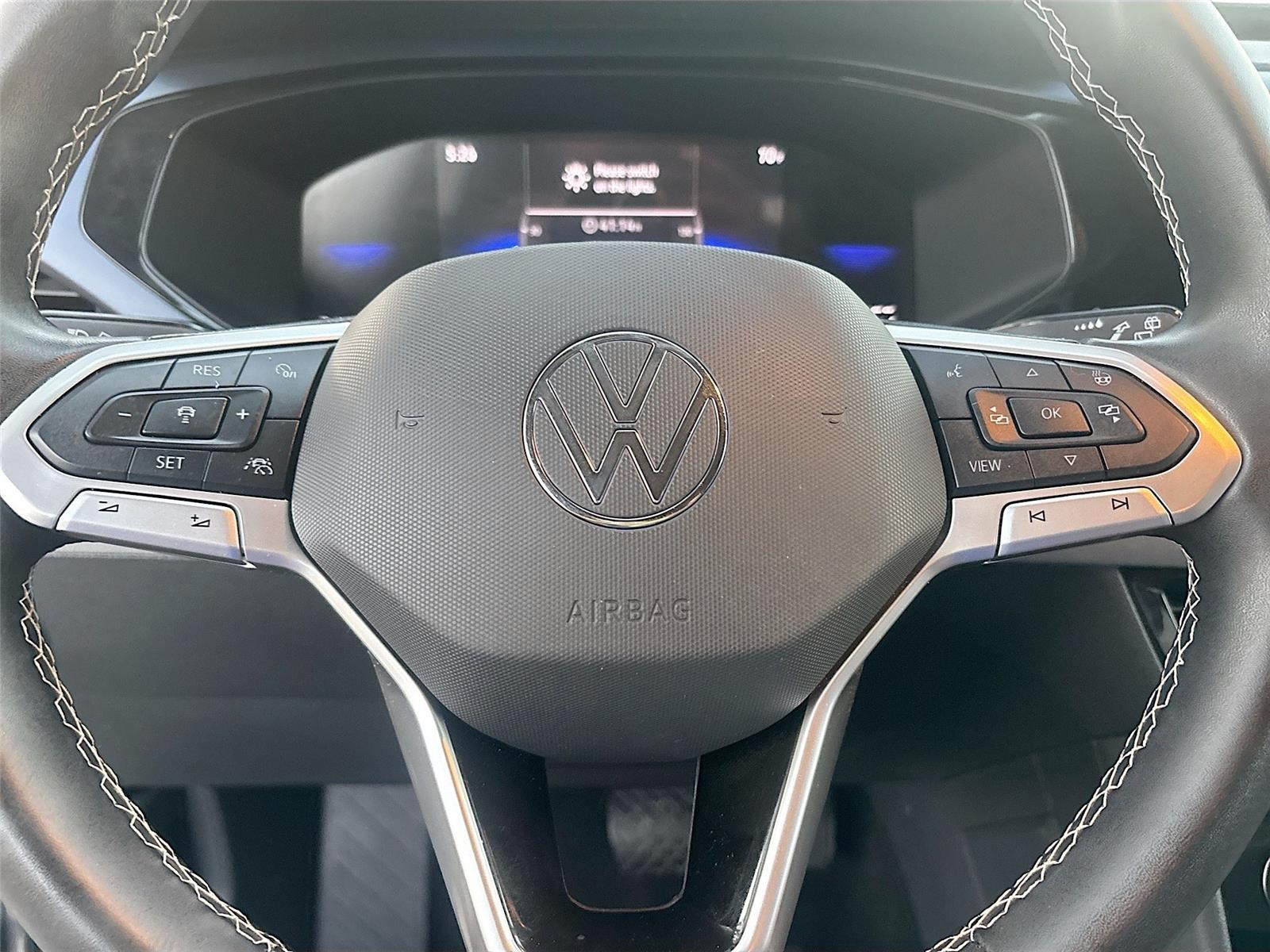 2024 Volkswagen Taos SE