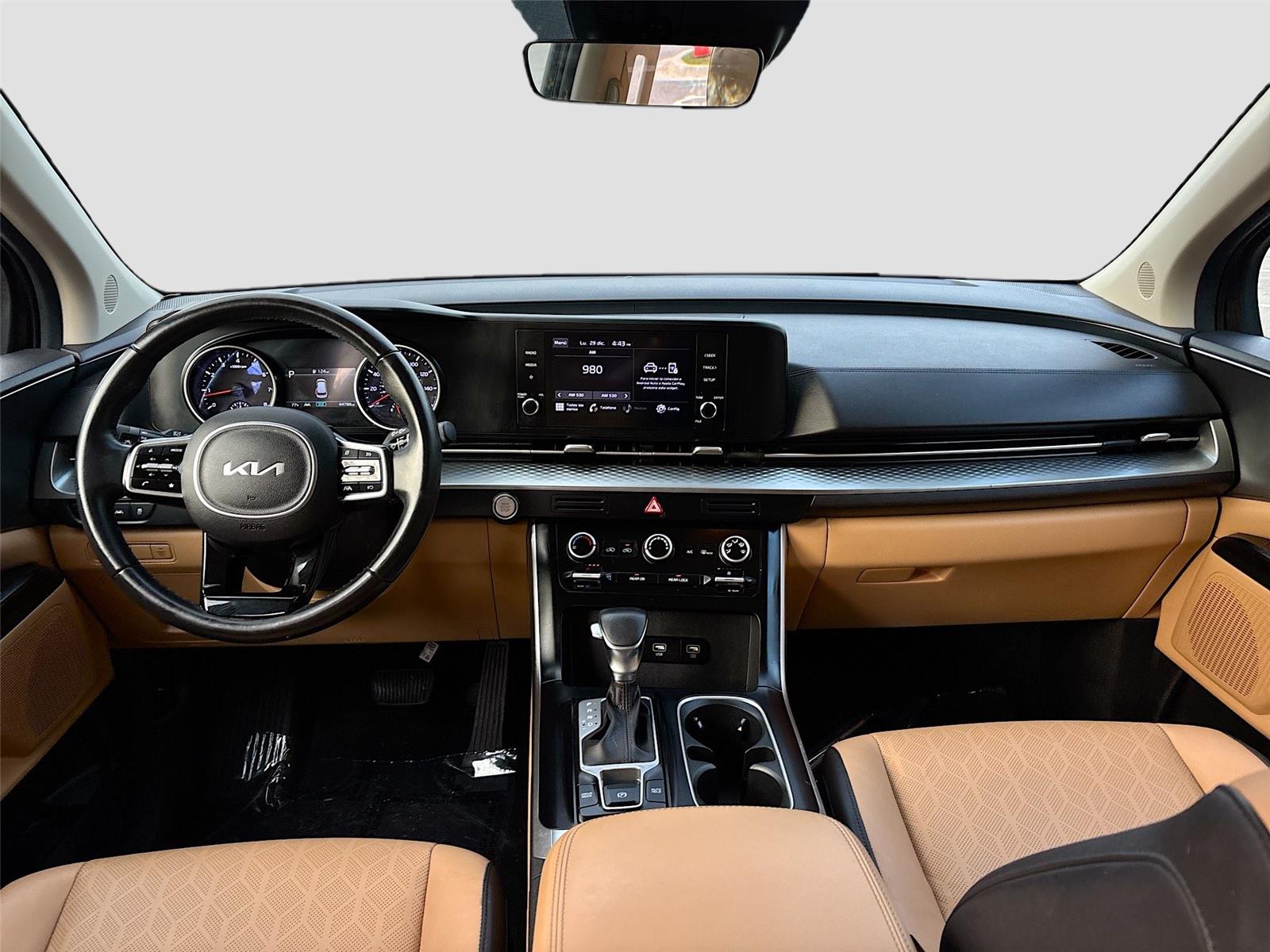 2022 Kia Carnival LX